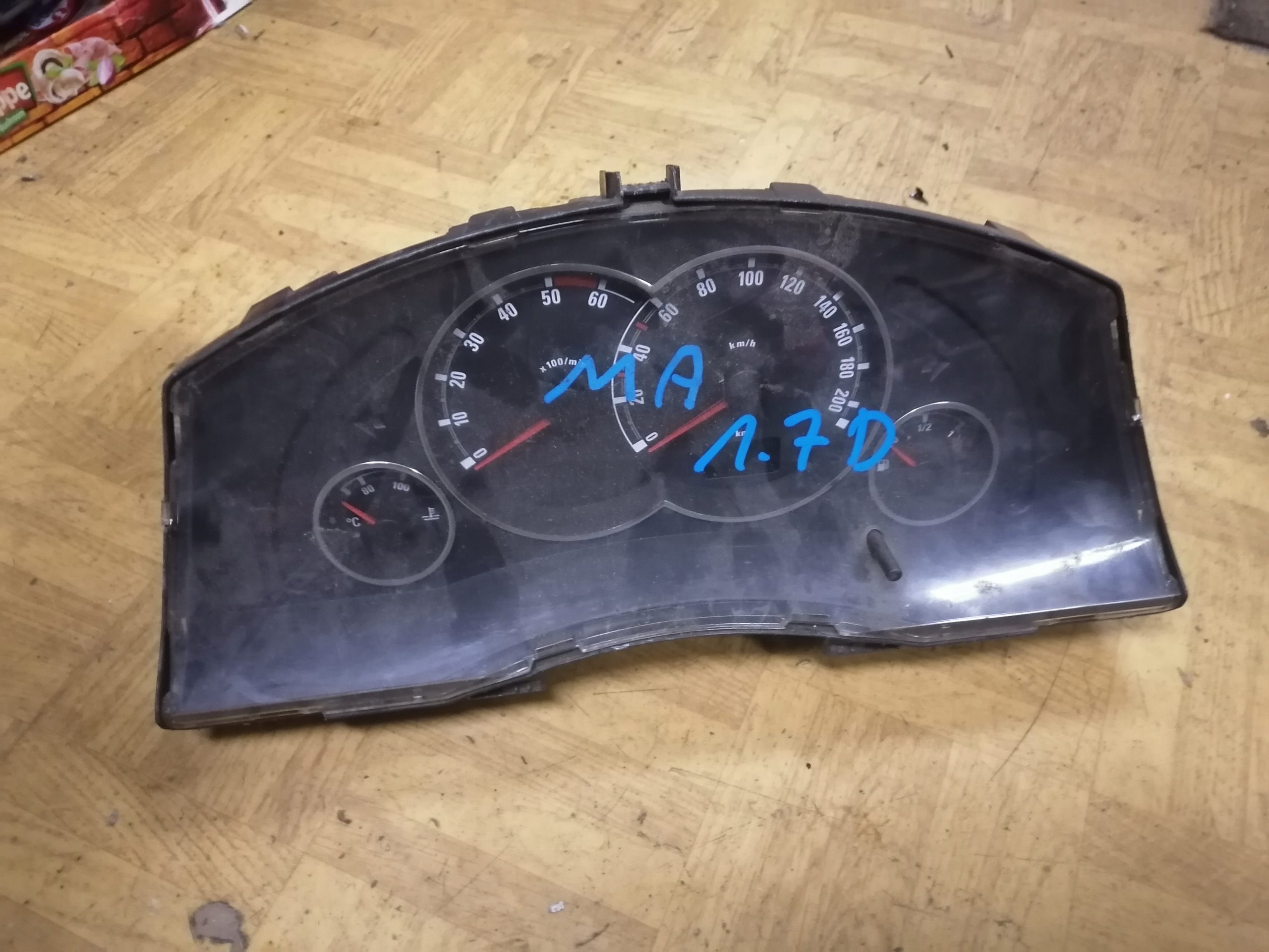 dials opel meriva a 1.7 DIESEL Z PINEM