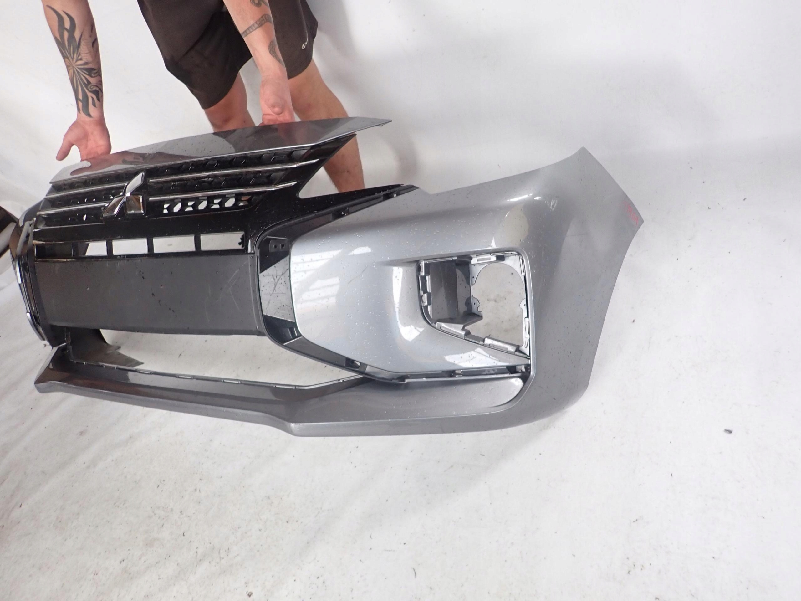 MITSUBISHI SPACE STAR II 2 LIFT 19-> bumper front front