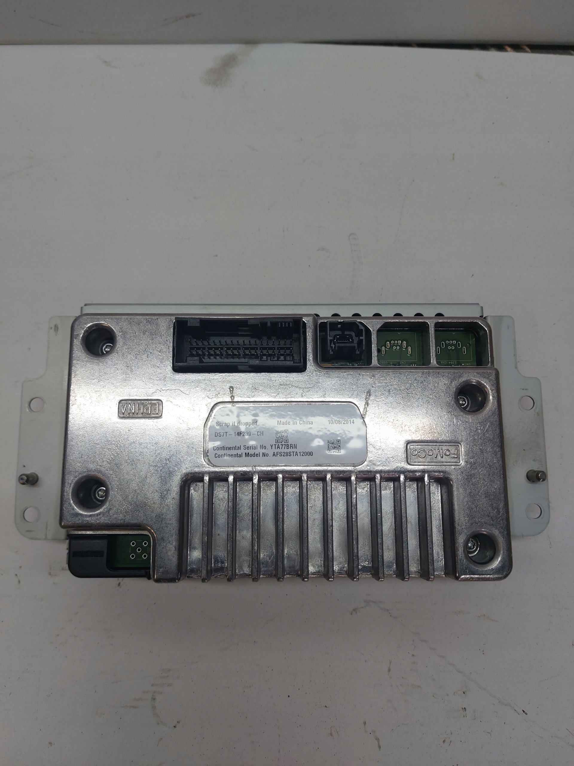 display navigation devices FORD MONDEO MK5 DS7T-14F239-CH
