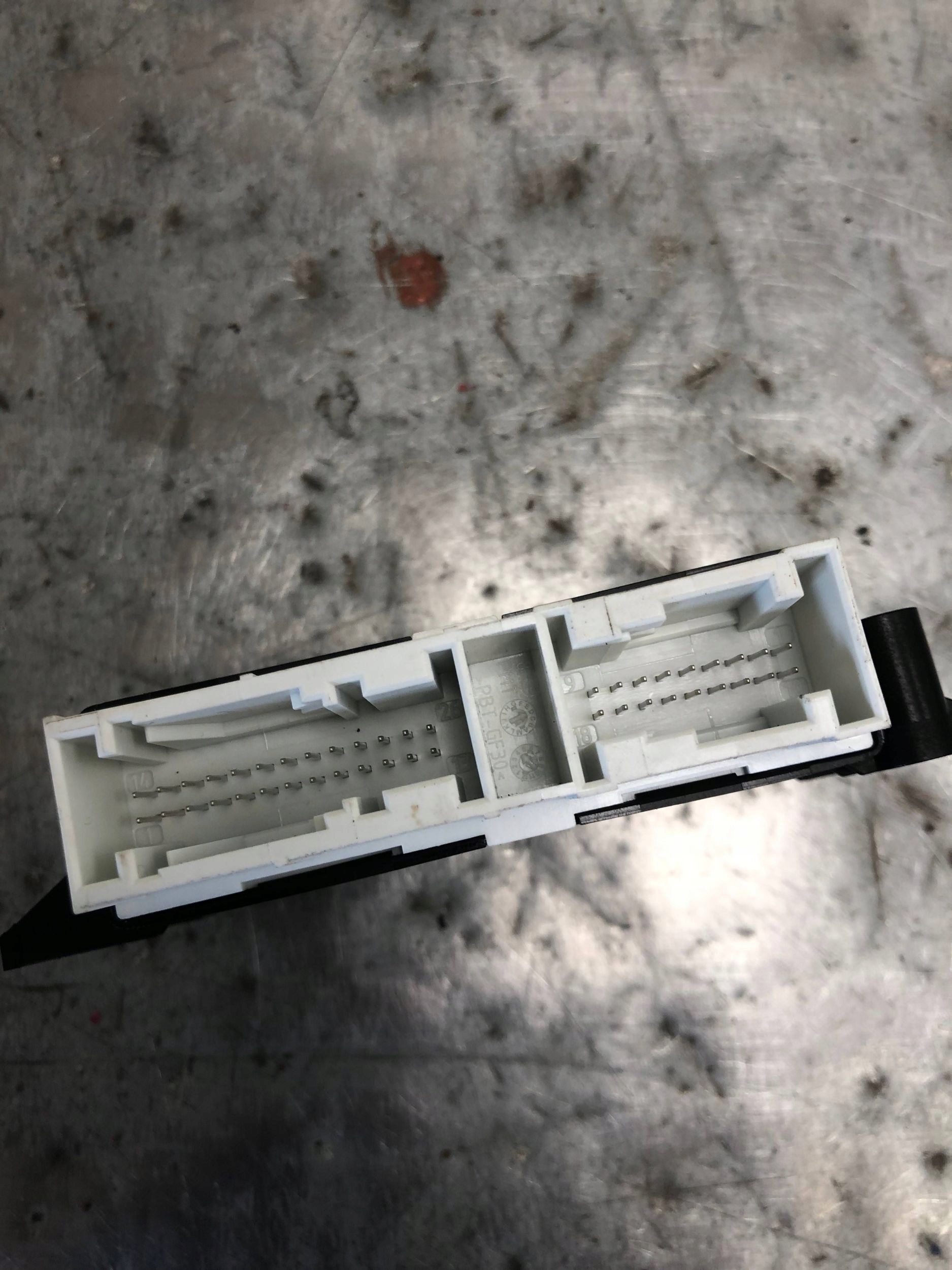 modulo Centralina PDC VW PASSAT B8 5QA919294E