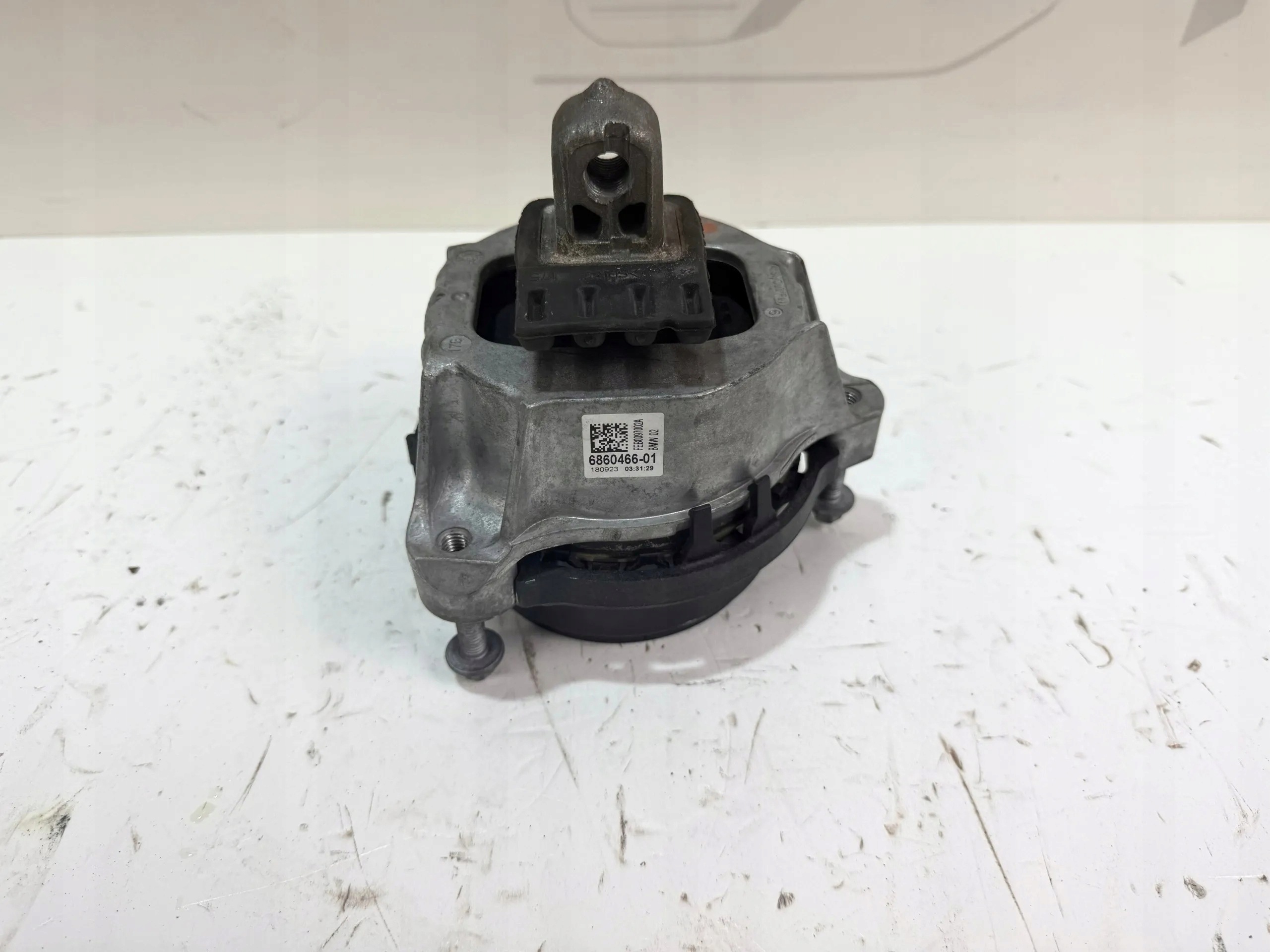 holder engine mount right BMW G20 G26 G29 G30 6860466