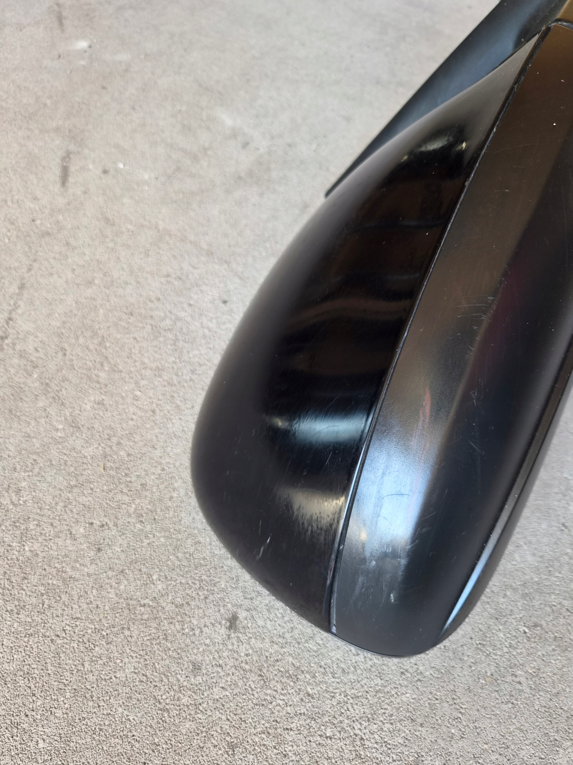VW T5 LIFT mirror right of the passenger black,