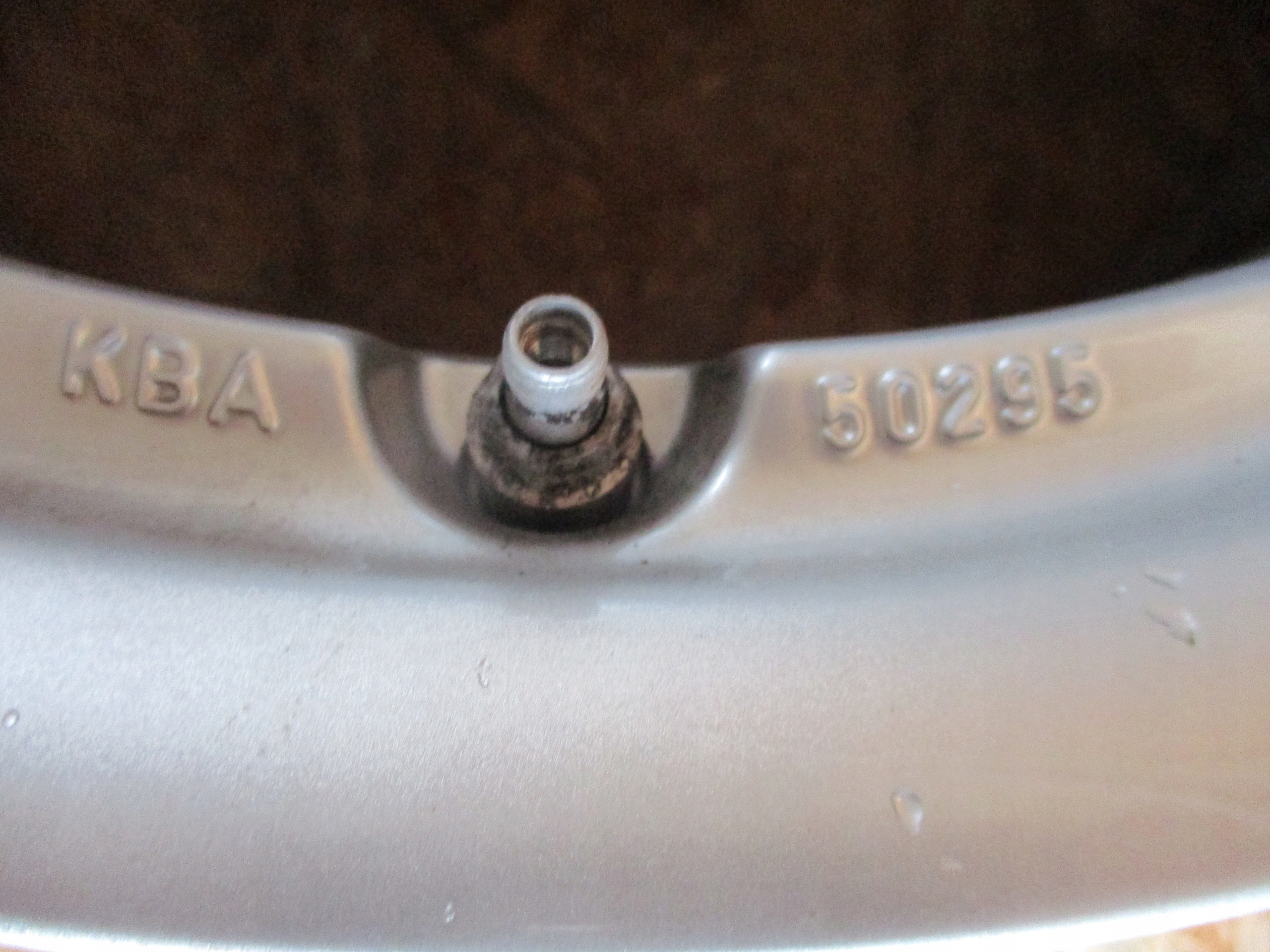 discs aluminium DEZENT 7,5X17 ET32 5x120