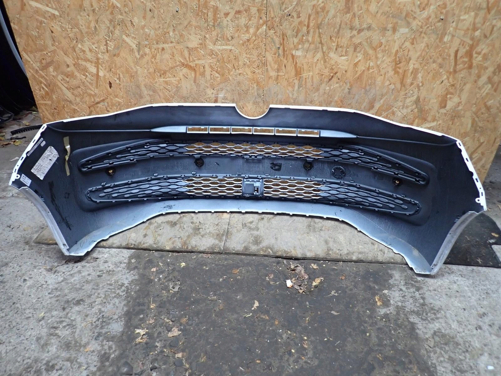 bumper front front VW VOLKSWAGEN MULTIVAN T7 7T STM 2021- 7T0807221C