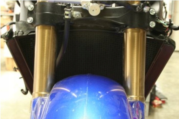 OSLONA CHLODNICY R G SUZUKI GSXR1000 K9 24h Manufacturer catalog number RAD0084TI