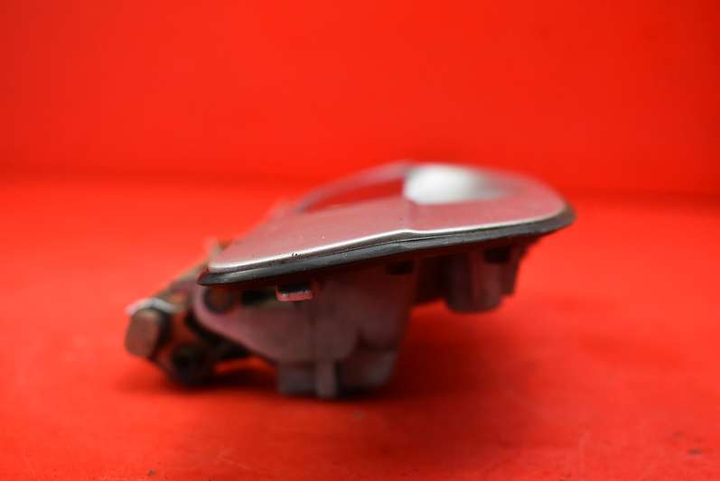 handle right rear part rear SREBRNA NISSAN MAXIMA A33 00-05