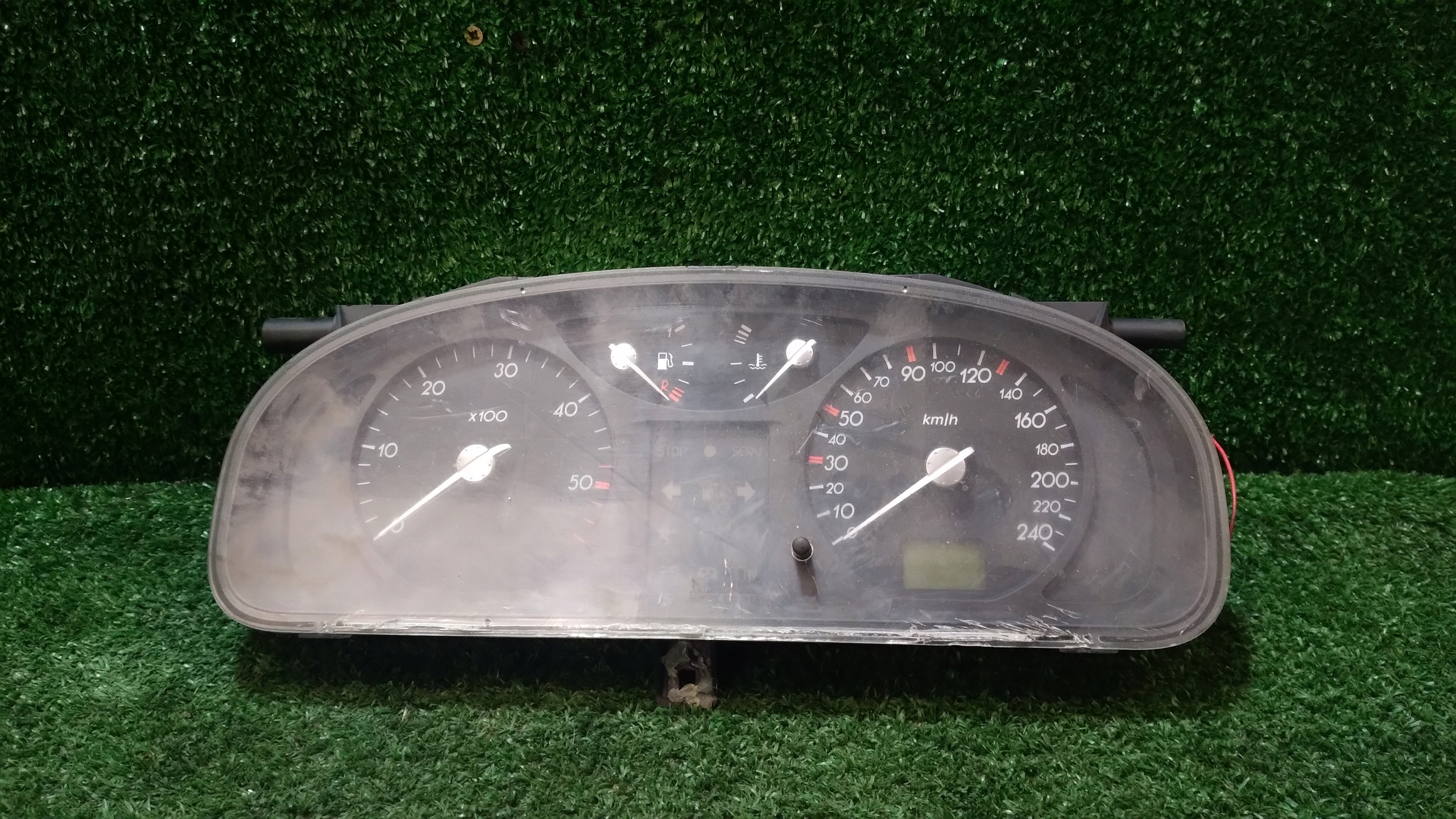 dials dials RENAULT LAGUNA 2 8200218863