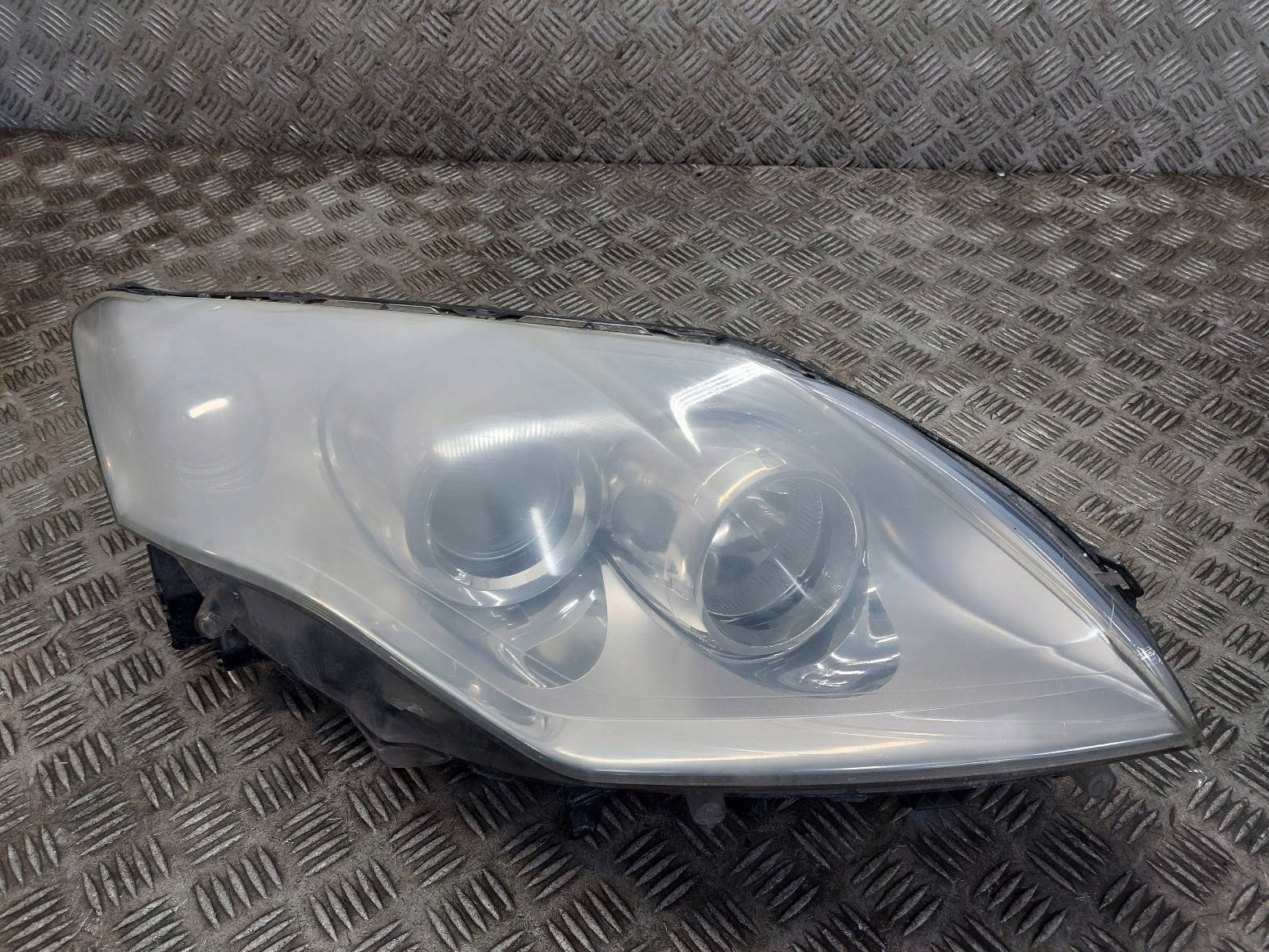 light right front RENAULT LAGUNA III 89901833