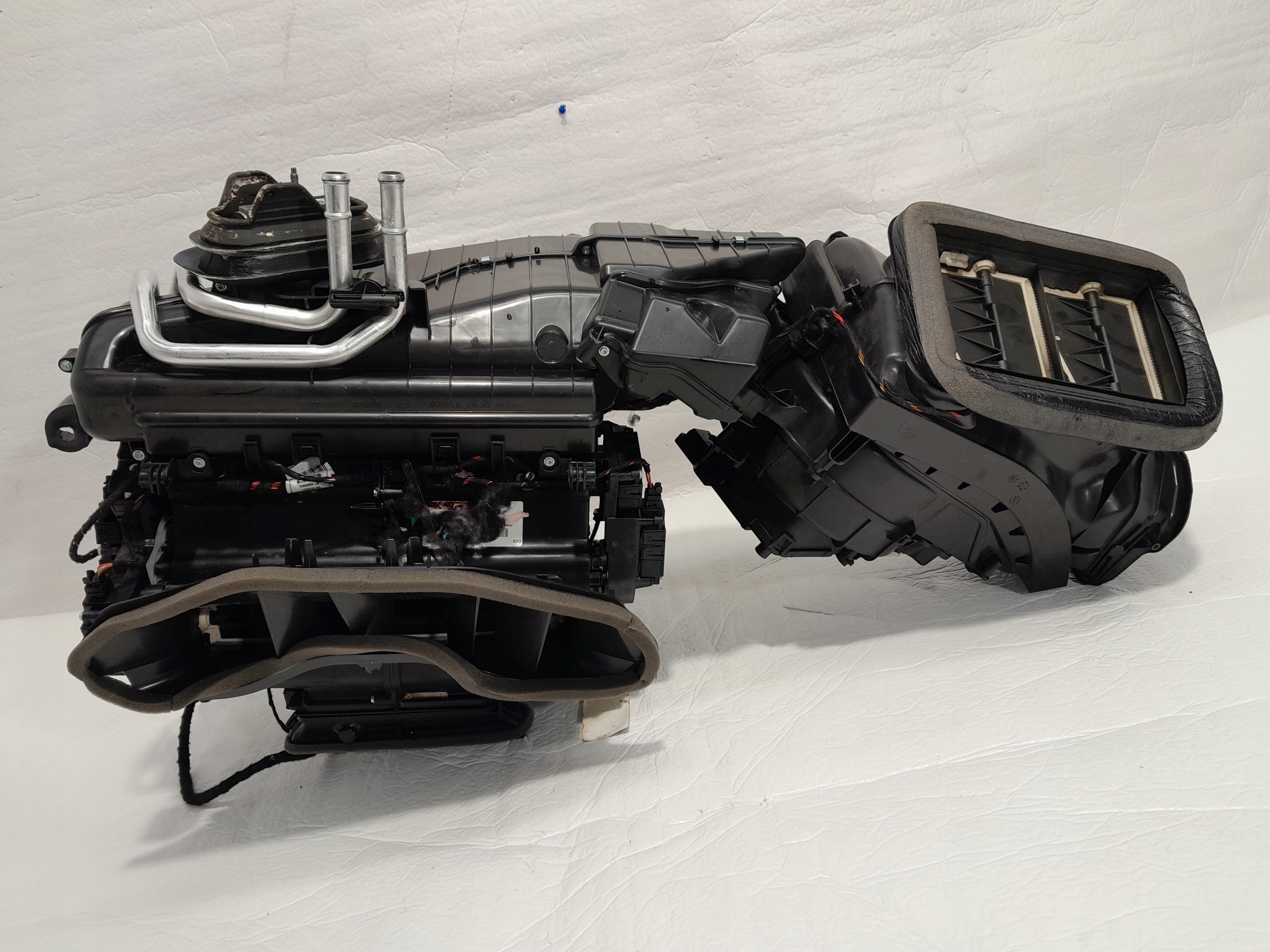 AUDI A4 B9 LIFT heater 8W1820005BD