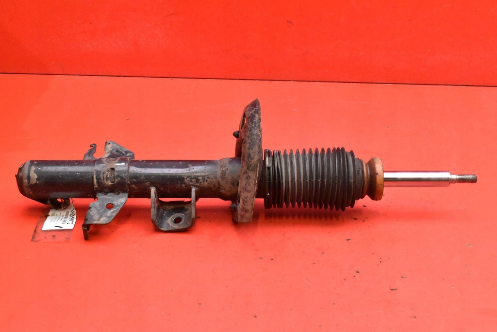shock absorber left front 05168585AF JEEP CHEROKEE 5 V KL 2.0 MULTIJET 140 KM