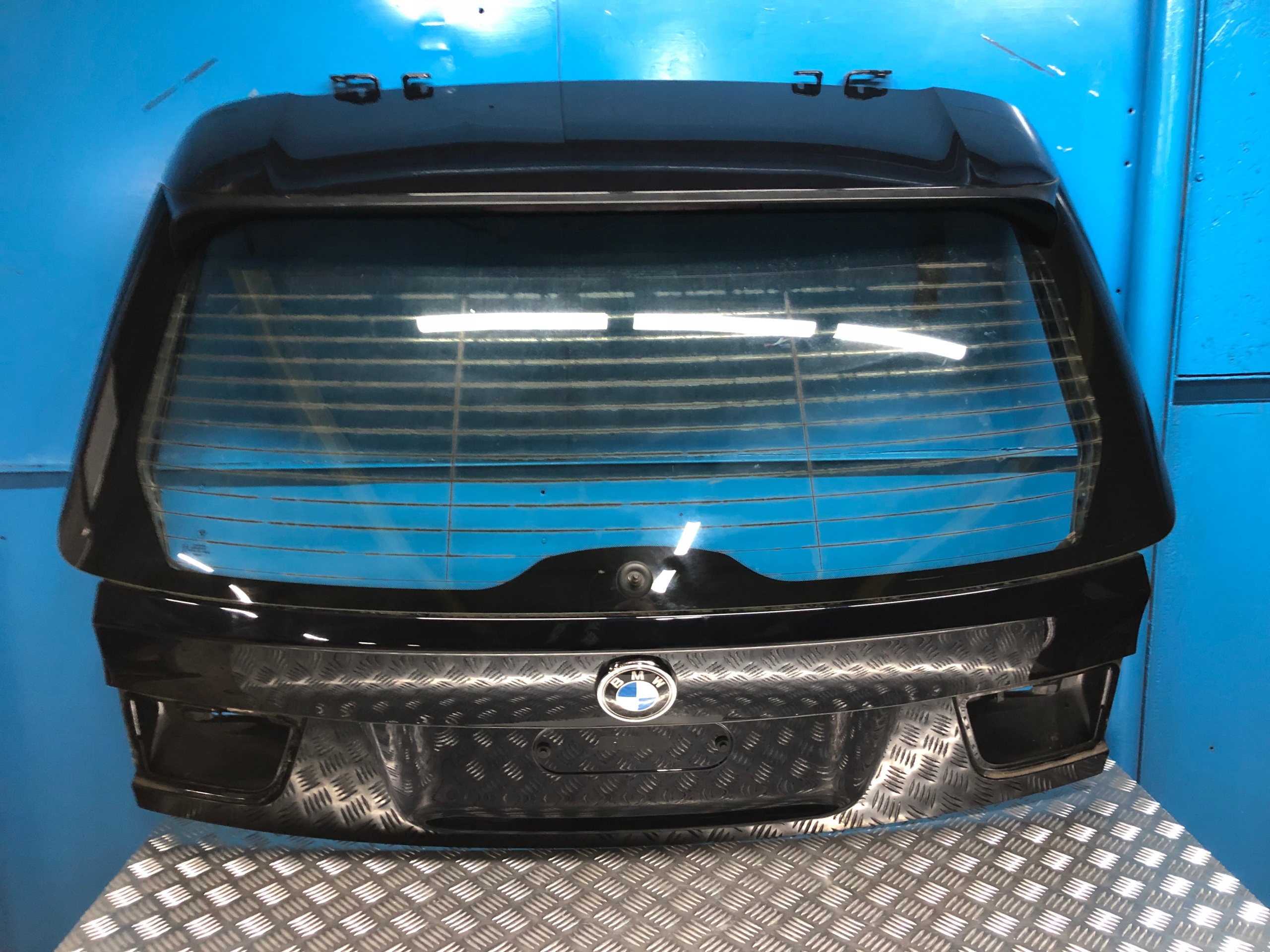 BMW X5 E70 КРИШКА ЗАД. ЗАДНЯ БАГАЖНИКА СКЛО