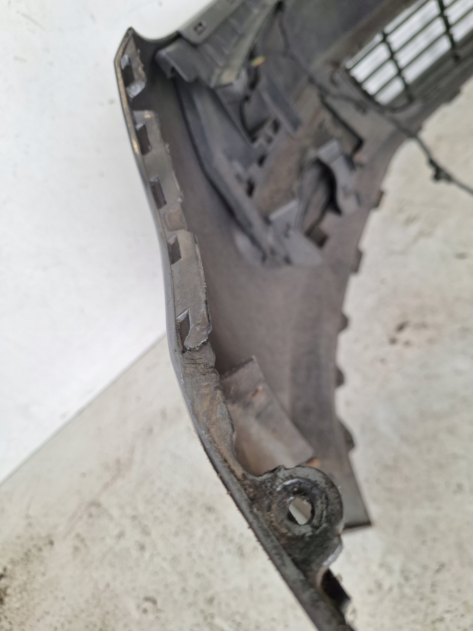 VOLKSWAGEN GOLF VI 08-13 bumper + 4 X PDC