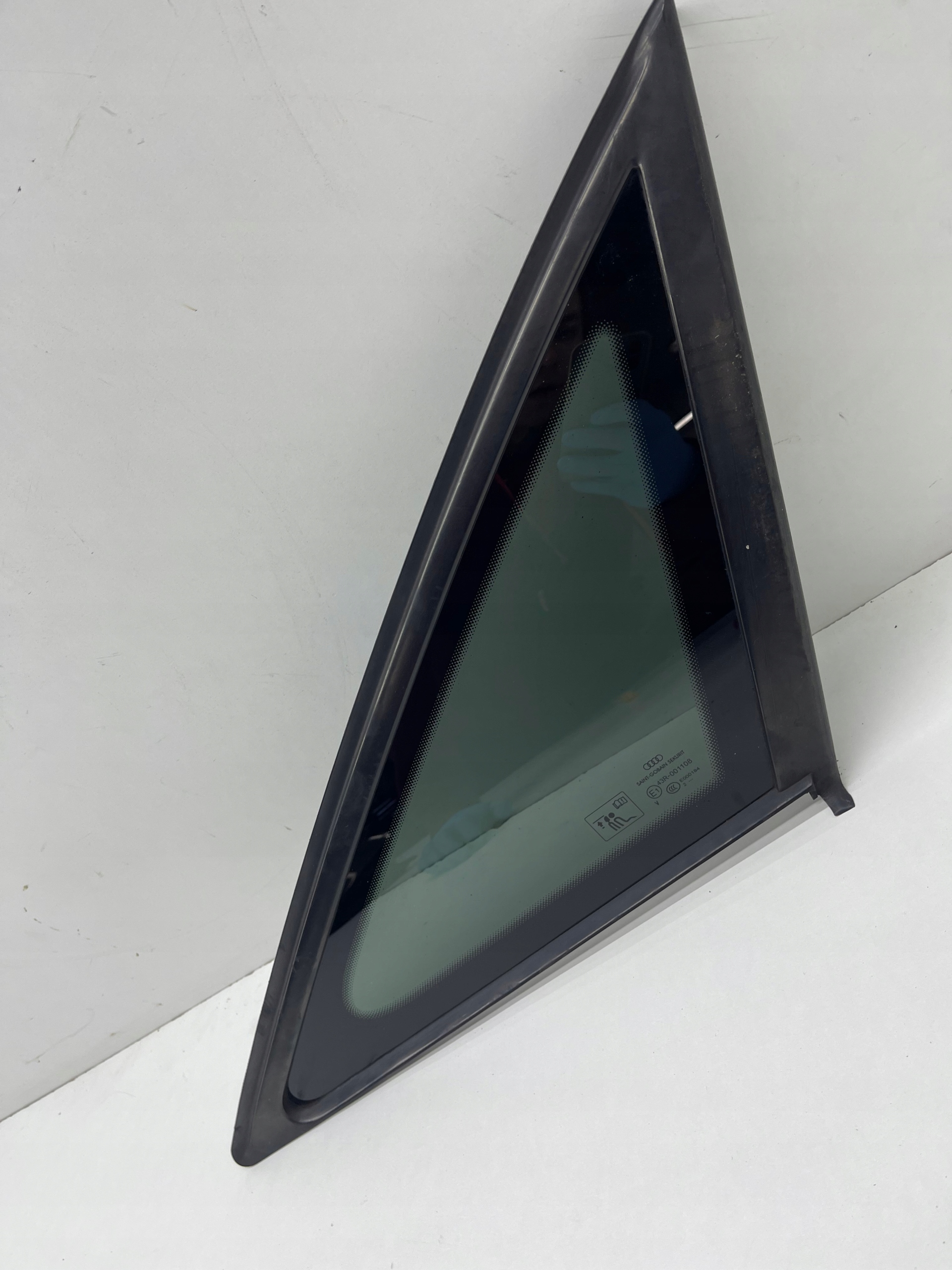 AUDI A6 C7 sedan window bodywork right rear part original!