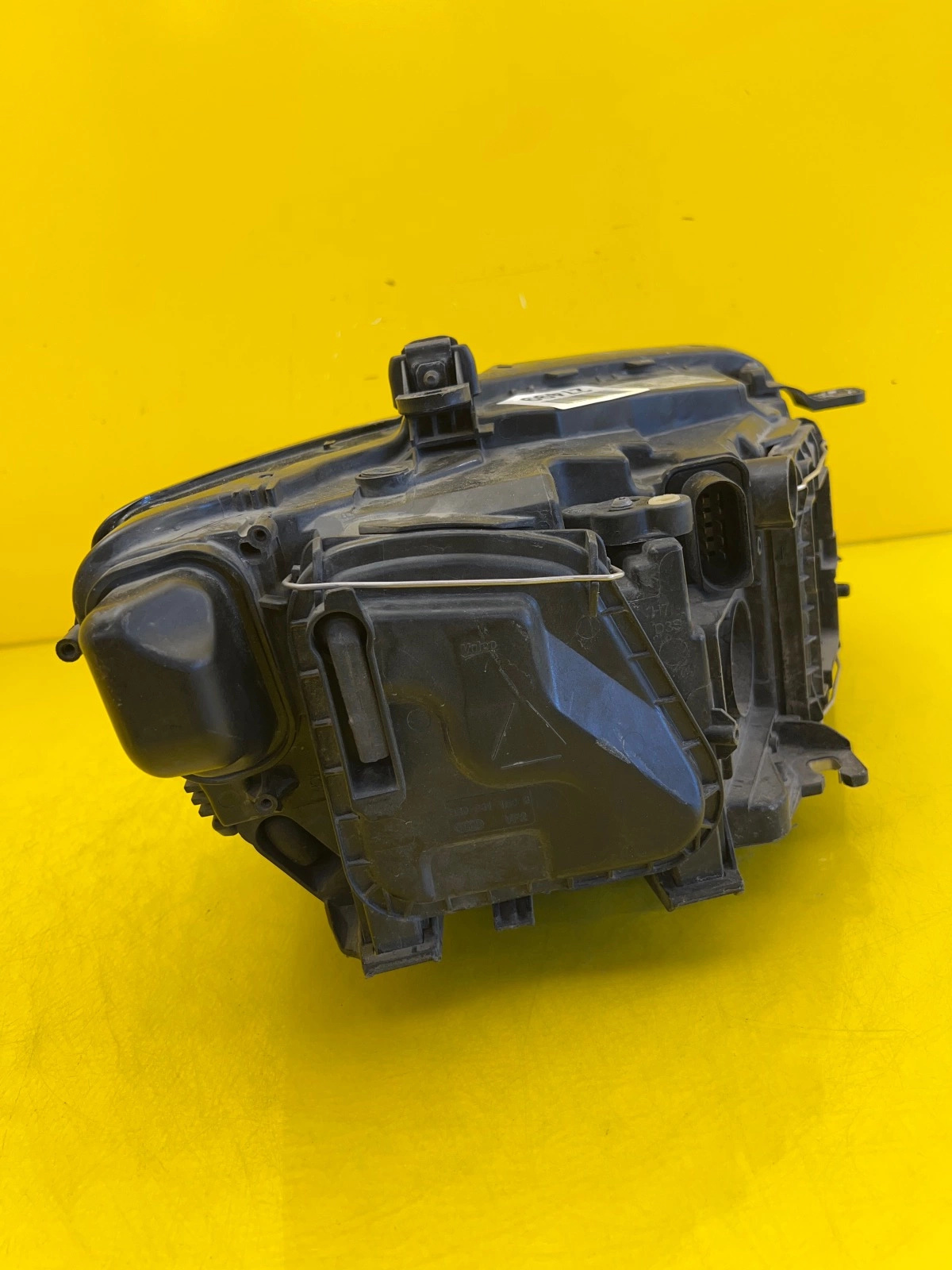 light front left Audi Q5 8R Zwykla 08-12 8R0941003AM
