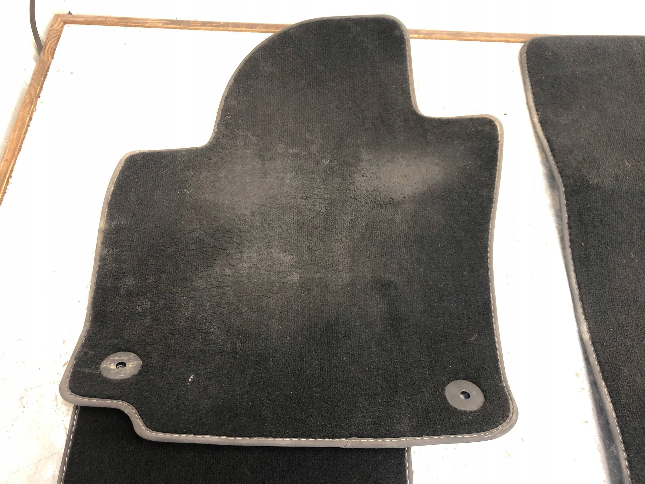 mats WELUR KOMPLET VW GOLF VI plus 5M1863011F