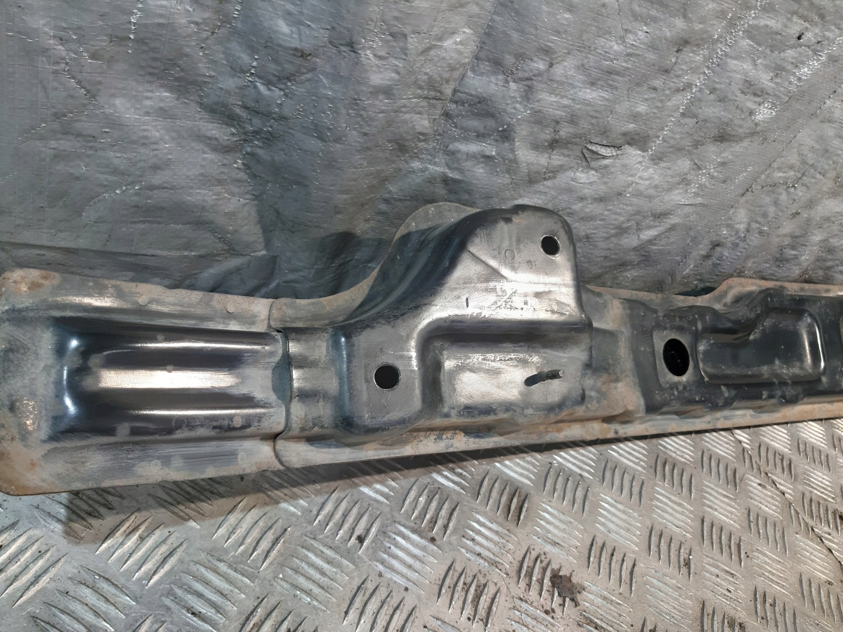 Traversa Paraurti Anteriore RINFORZO PARAURTI HYUNDAI SANTA FE e