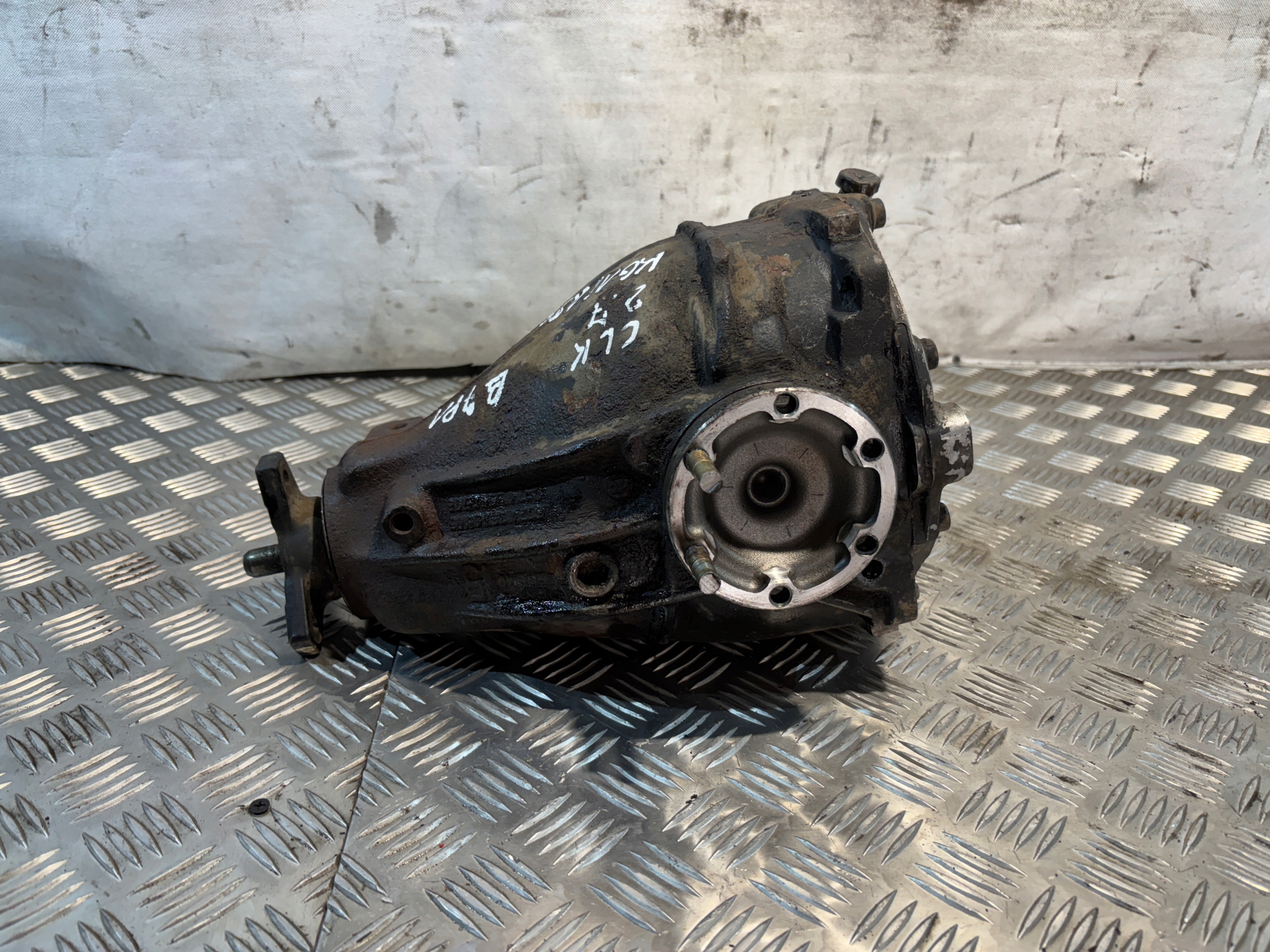 differential diff Mercedes CLK 2,7D R1243513008 3,92