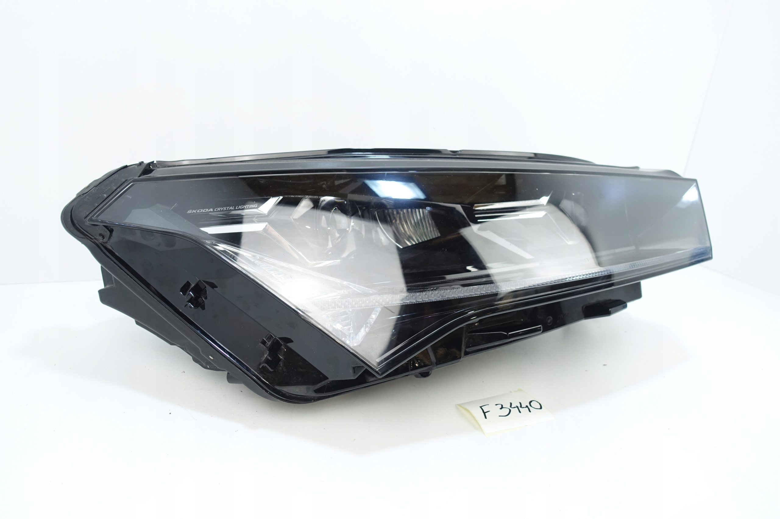 SKODA ENYAQ IV 2020- FULL LED light right front right front 5LB941016A