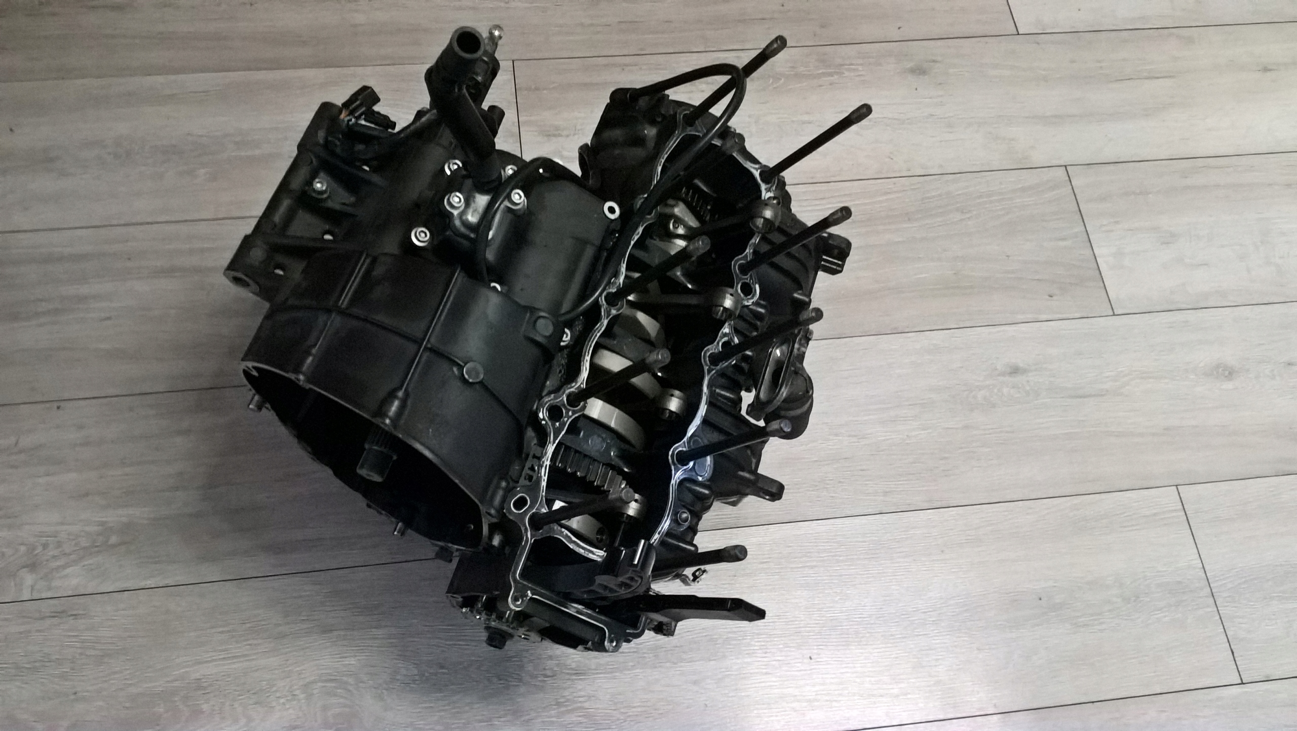 YAMAHA R1 RN22 блок двигателя Картер гор нижняя 09-14