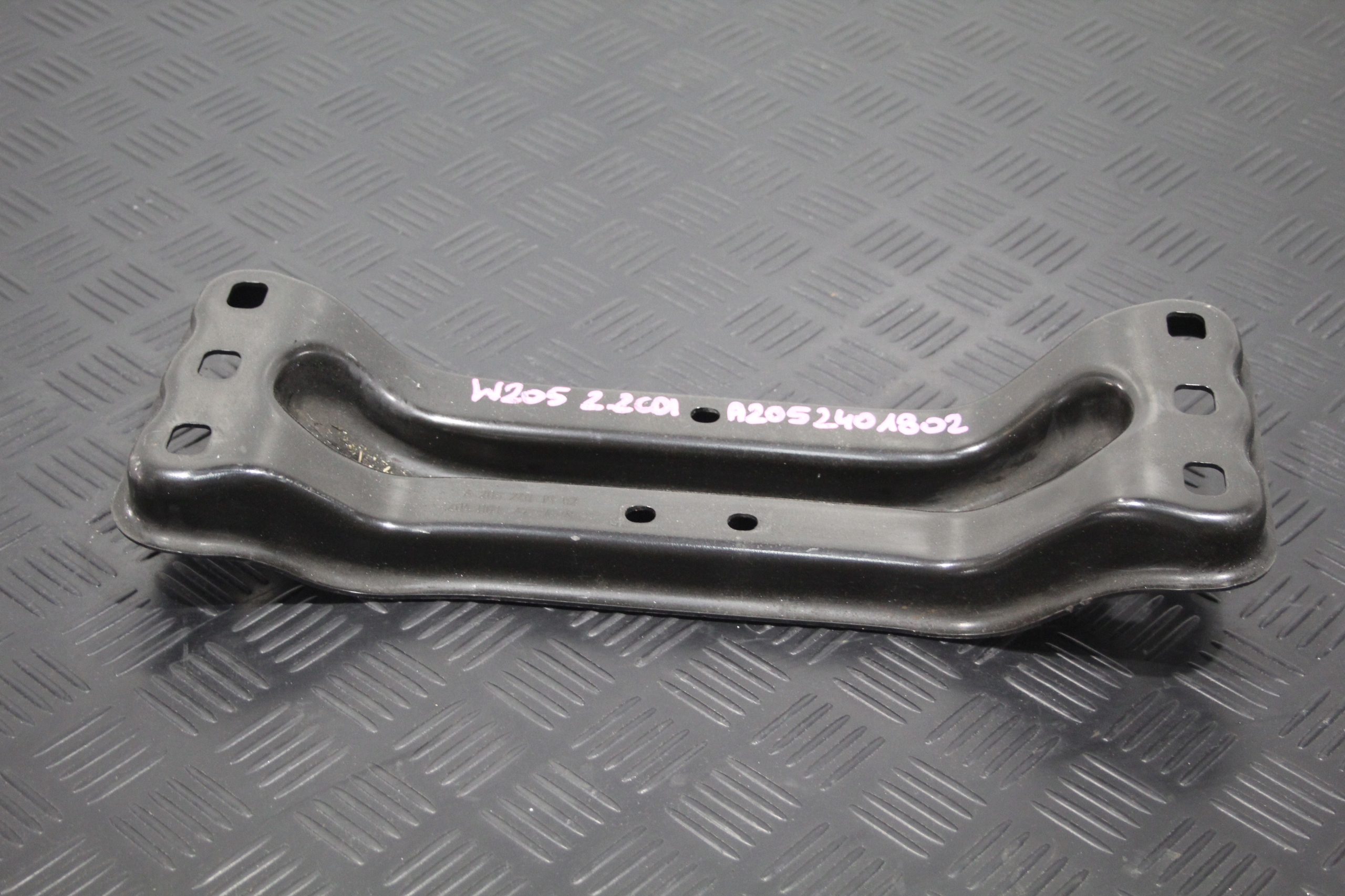 supporto staffa Supporto cambio C-KLASA W205 A2052401802