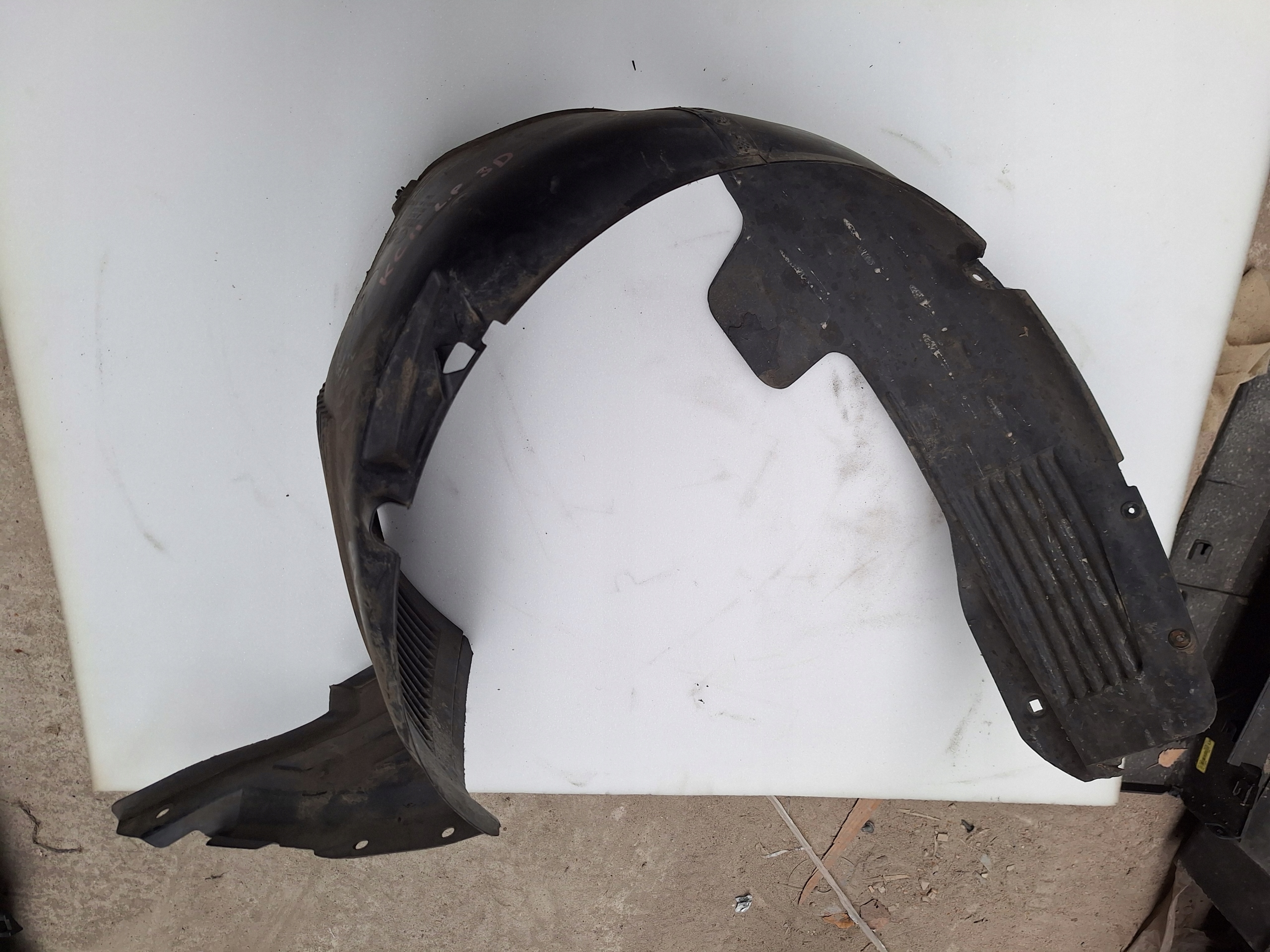 KIA CEED II 12- NADKOLE LEWE PRZEDNIE 86813-A2300