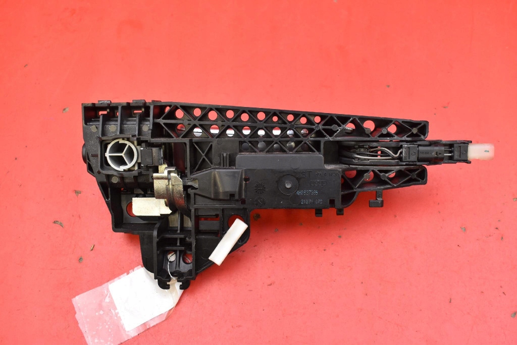 handle left rear part rear LYZG 4H0837885 AUDI A8 D4 10-14