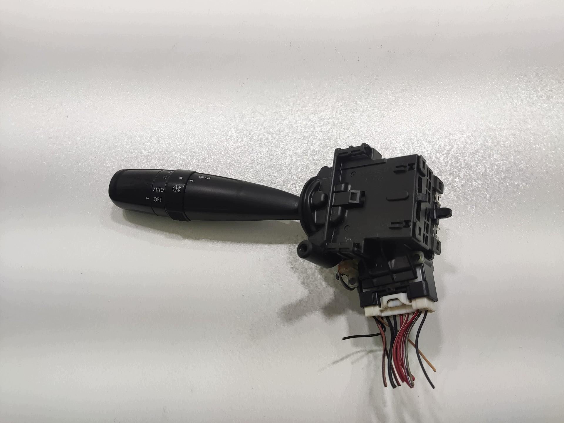 commodo interrupteur commande phares feux SUZUKI SWIFT IV MK7 2010-2017 173744