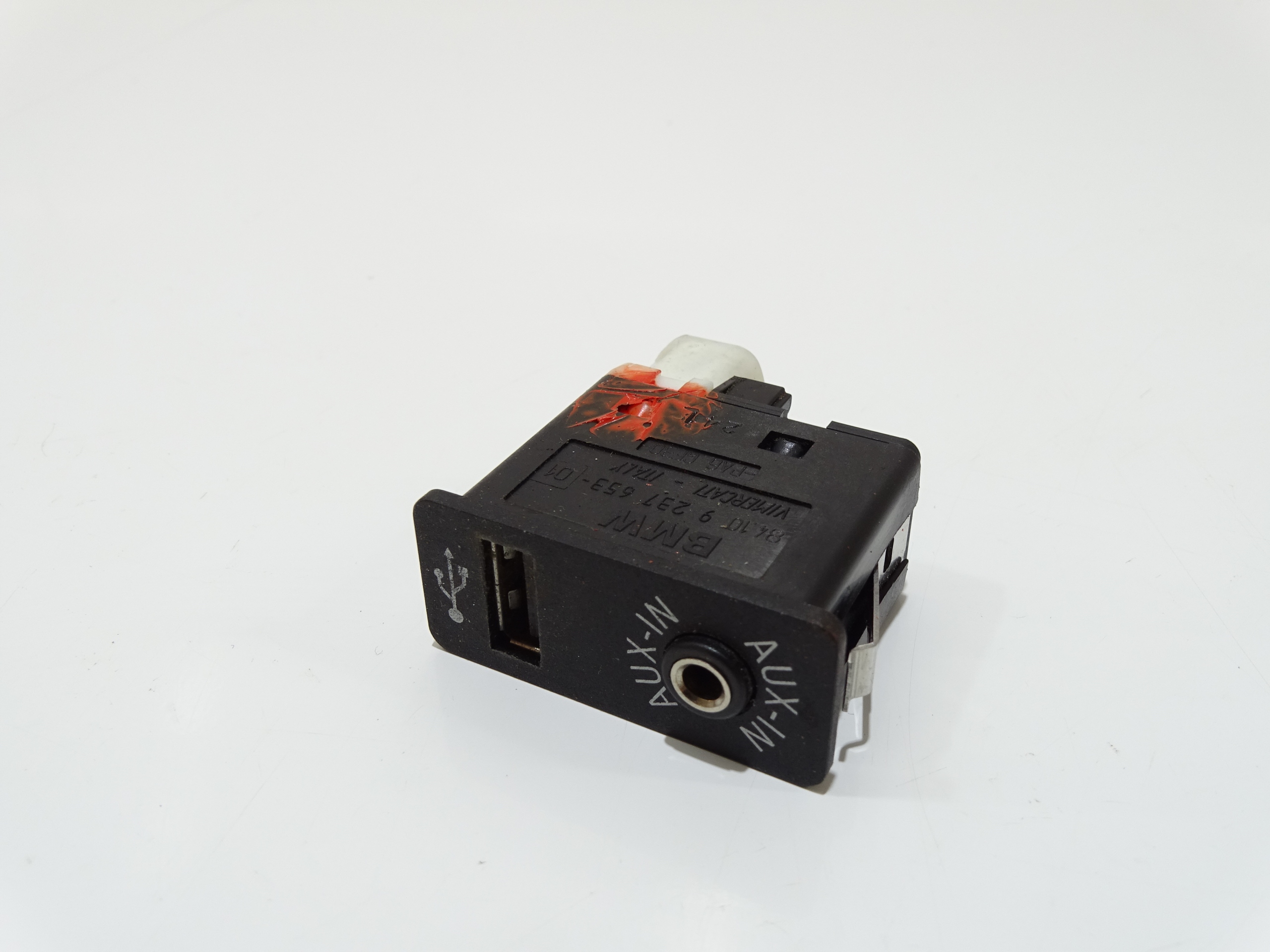 adapter USB AUX BMW E60 E61 E88 E90 F10 F25 OE 9237653