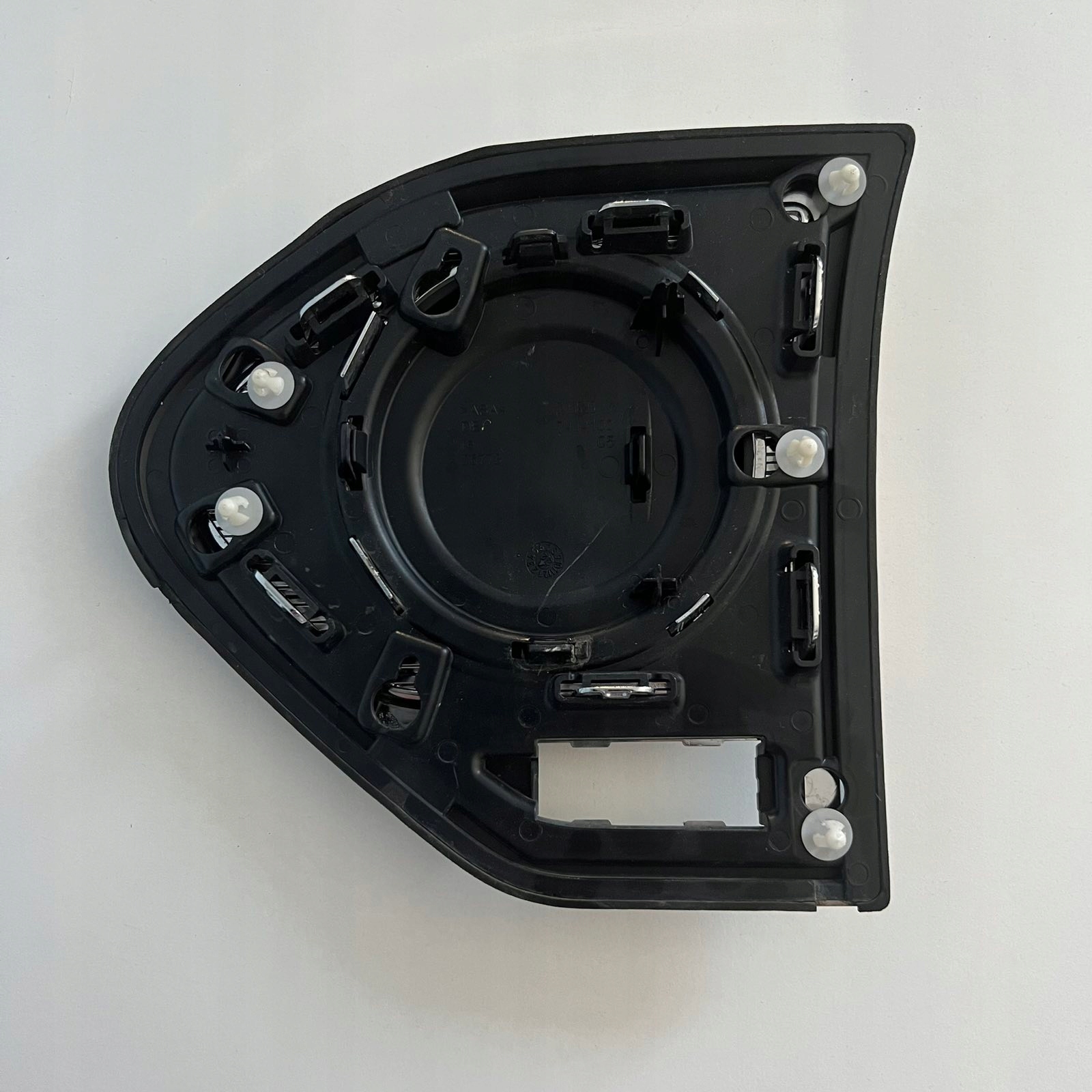 MINI COUNTRYMAN F60 right front moulding grid cap 7414100