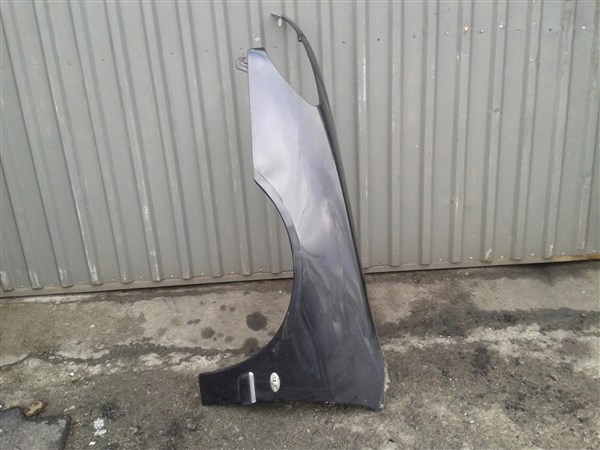BLOTNIK LEWY PRZEDNI PRZOD PEUGEOT 607 LIFT EYJC