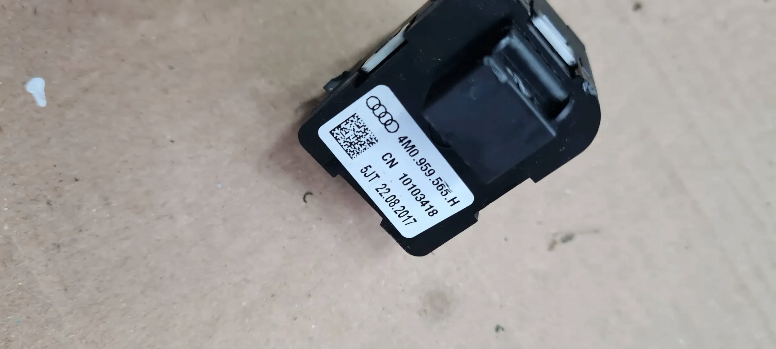 A5 8W PANEL button control seat 4M0959565H A4 B9 8W