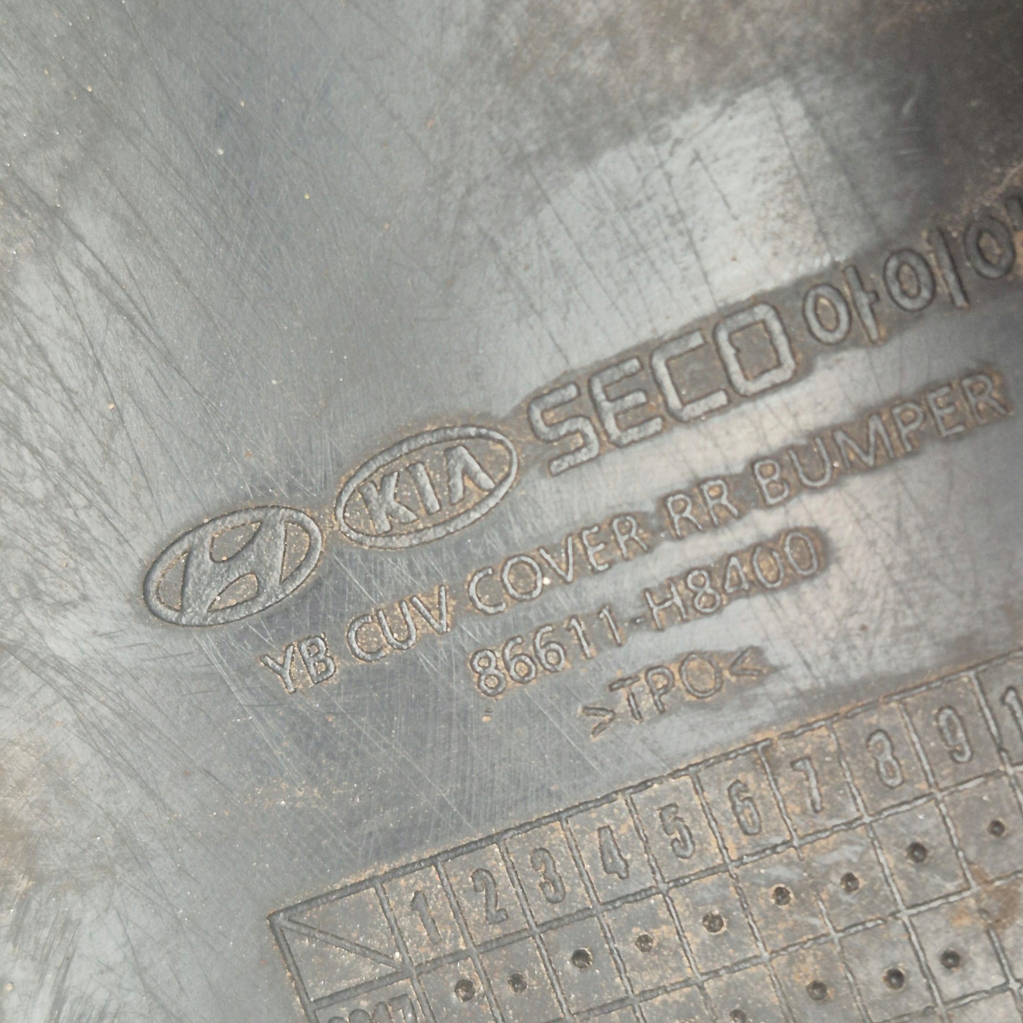 KIA STONIC 17-> bumper rear part rear PDC
