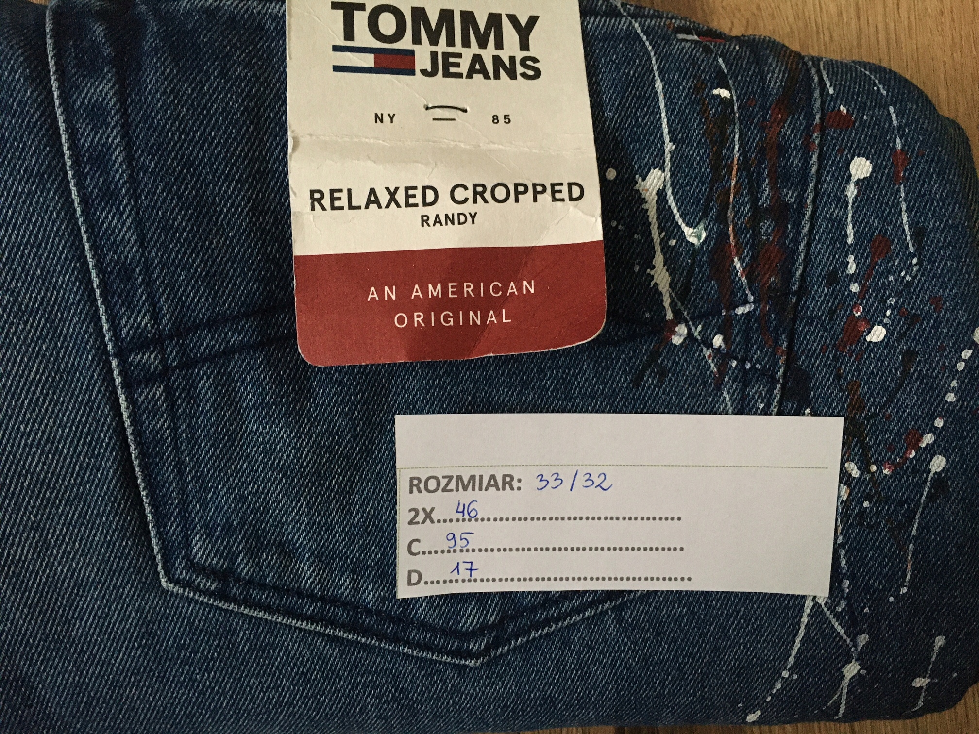 TOMMY JEANS HILFIGER RANDY SPODNIE TAPERED W33 L30 Cechy dodatkowe brak
