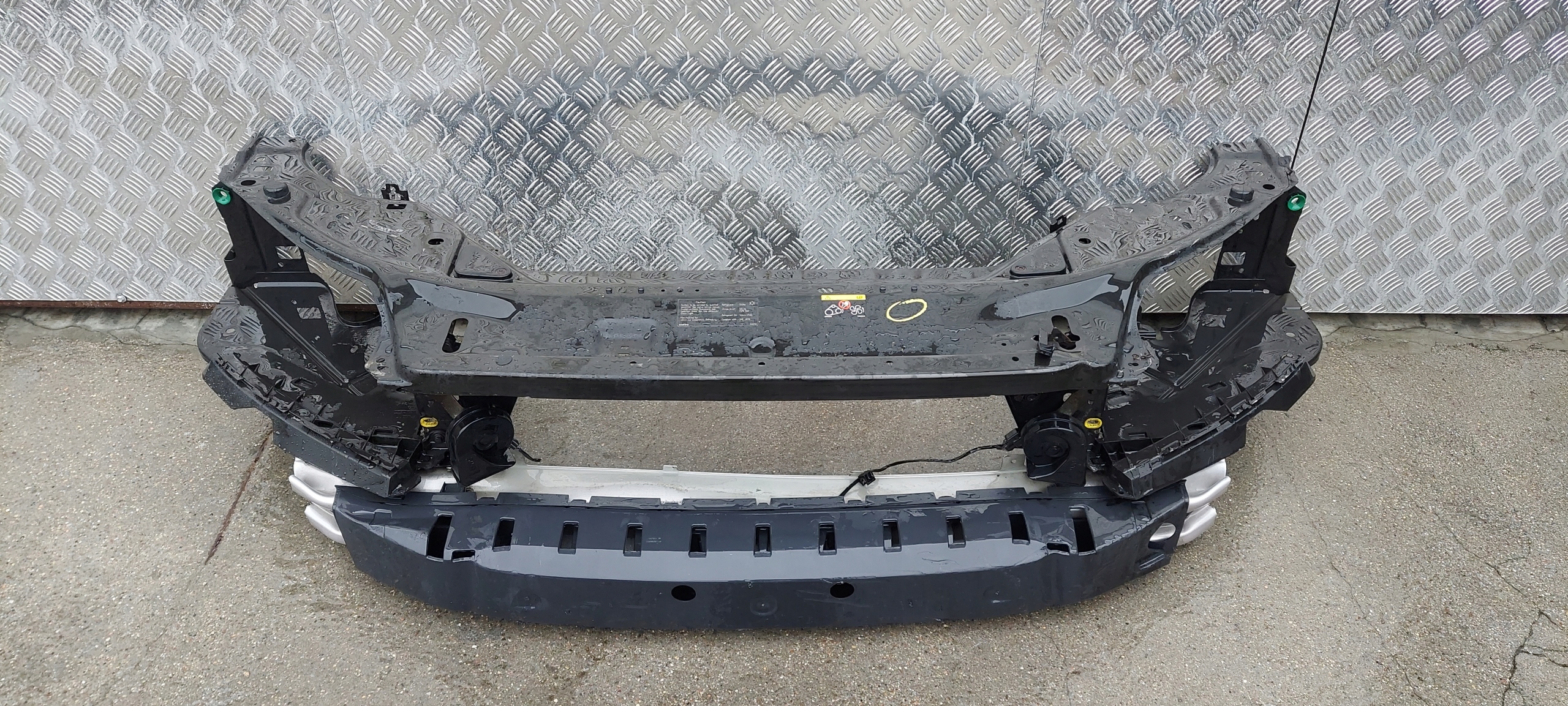 support panel for radiators complete VOLVO V70 XC70 S80 07-16
