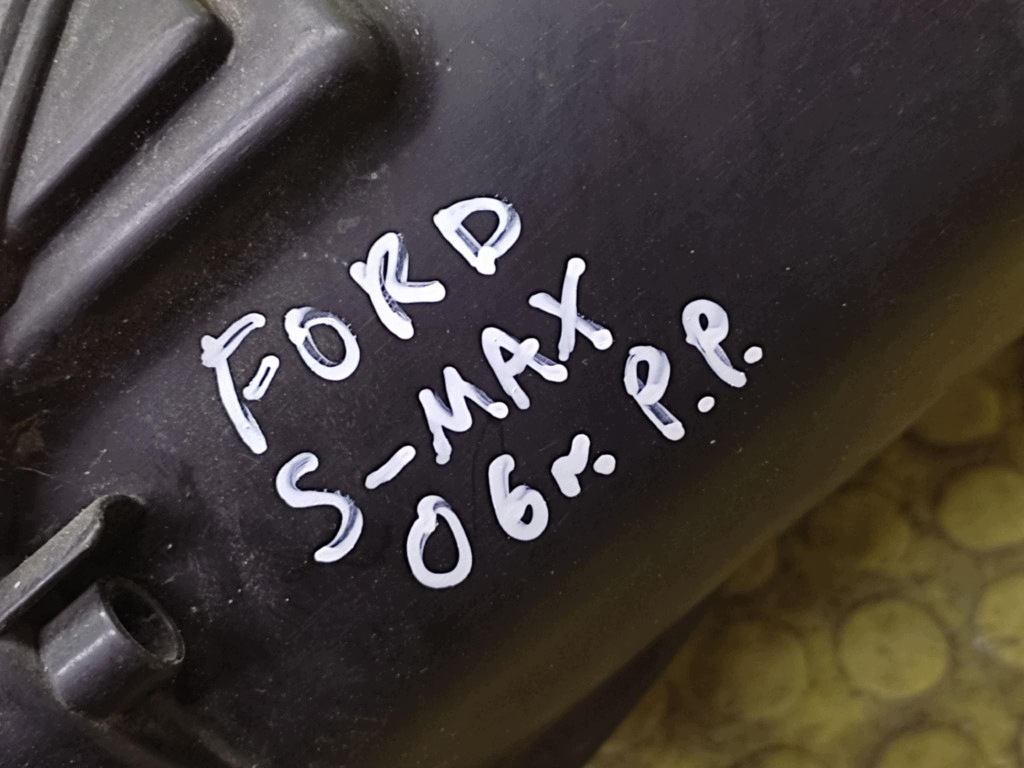 FORD S-MAX REFLEKTOR světlo pravý předek 6M2113W029BF