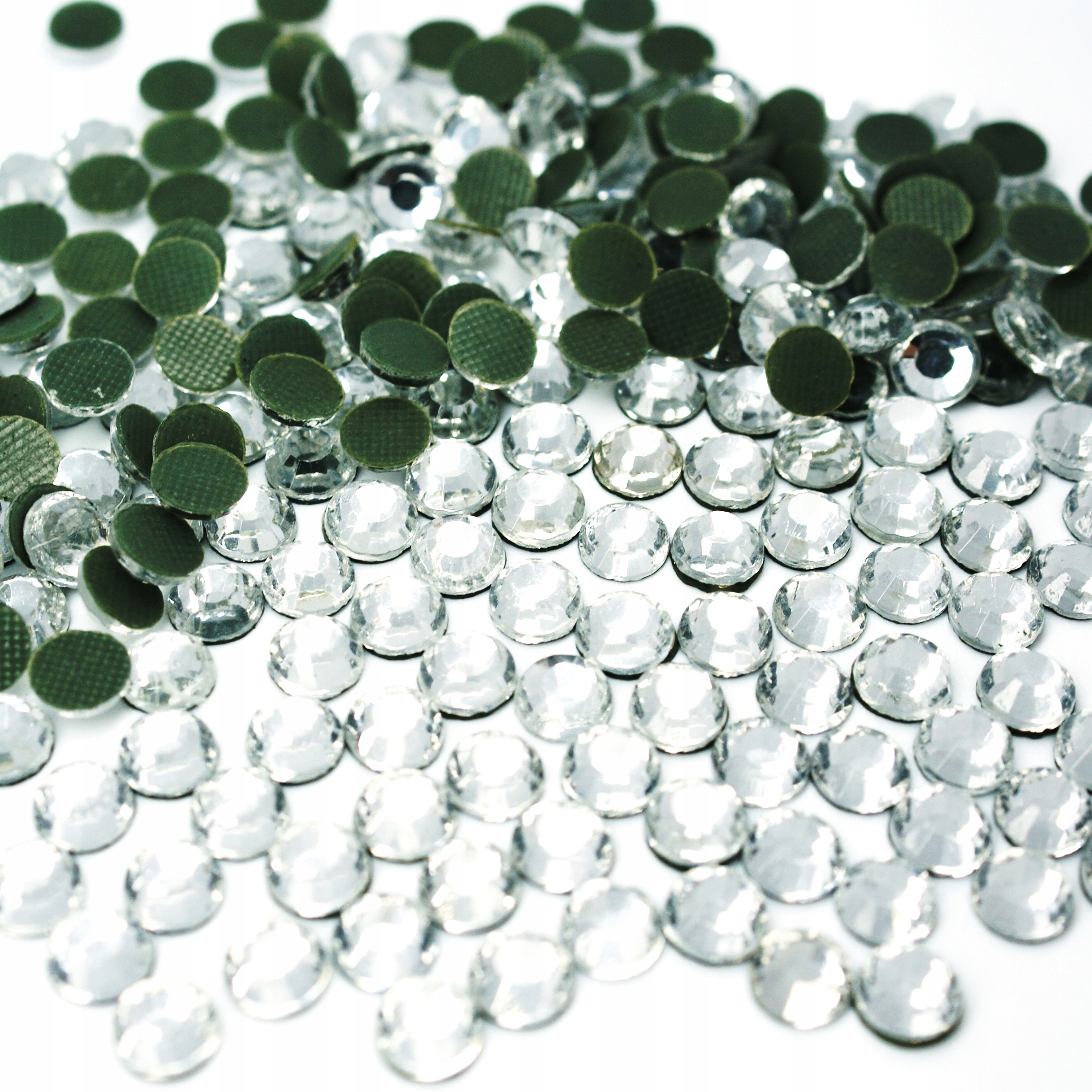 Termo Dżety Cyrkonie Diament Bezbarwny 4mm 100szt