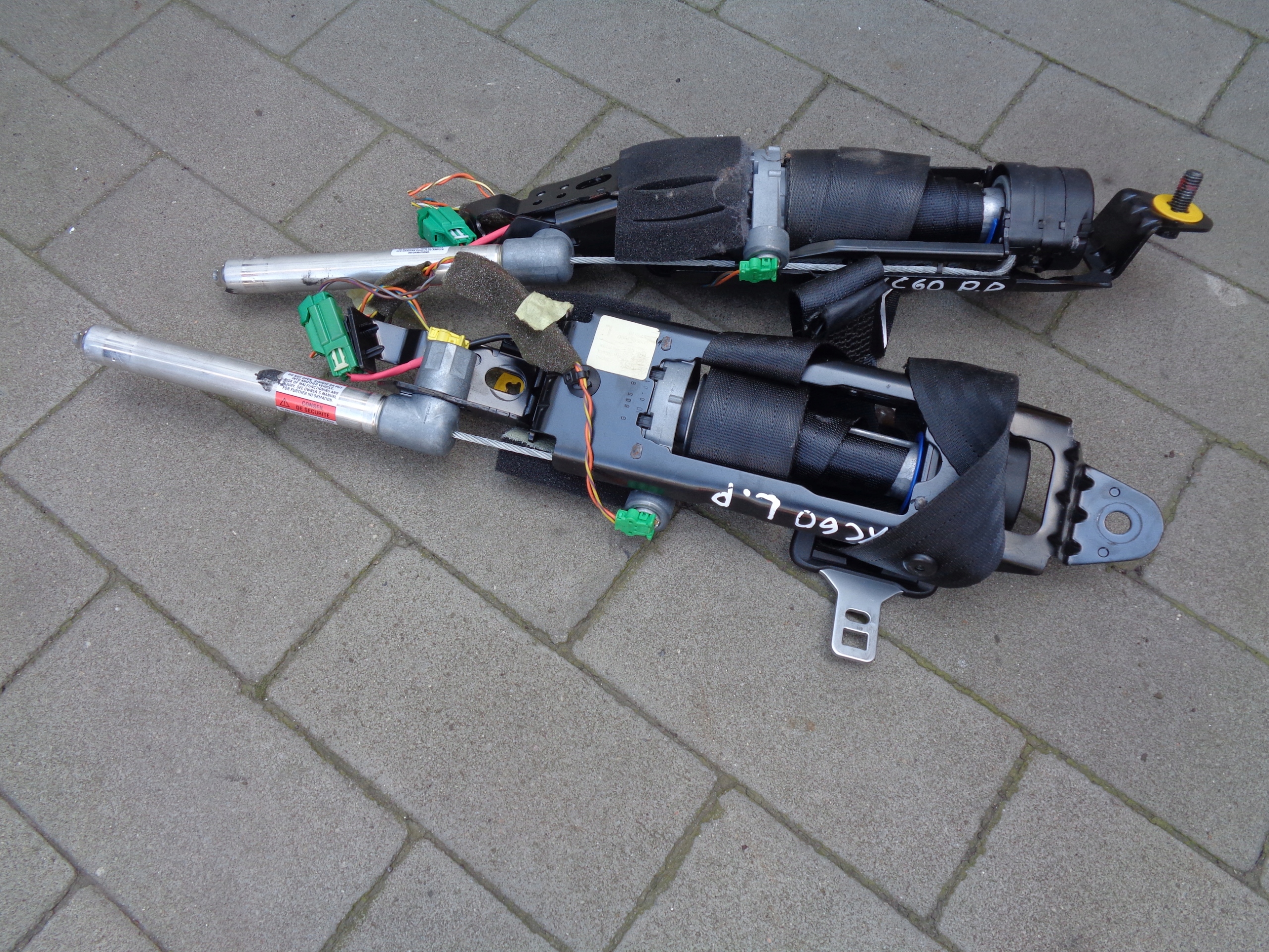 РЕМЕНЬ БЕЗОПАСНОСТИ ПЕРЕДНИЙ ПРАВЫЙ VOLVO XC60 И