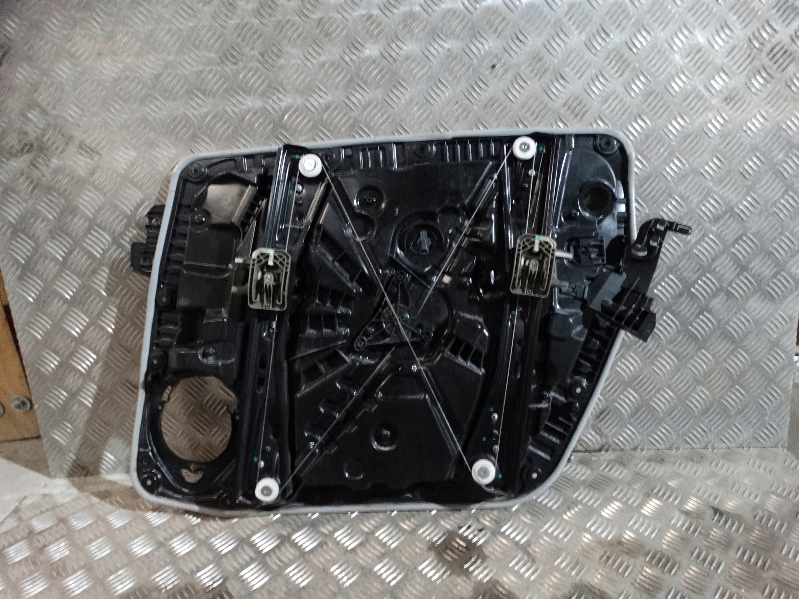 cover door front left MERCEDES GLB X247 1 9