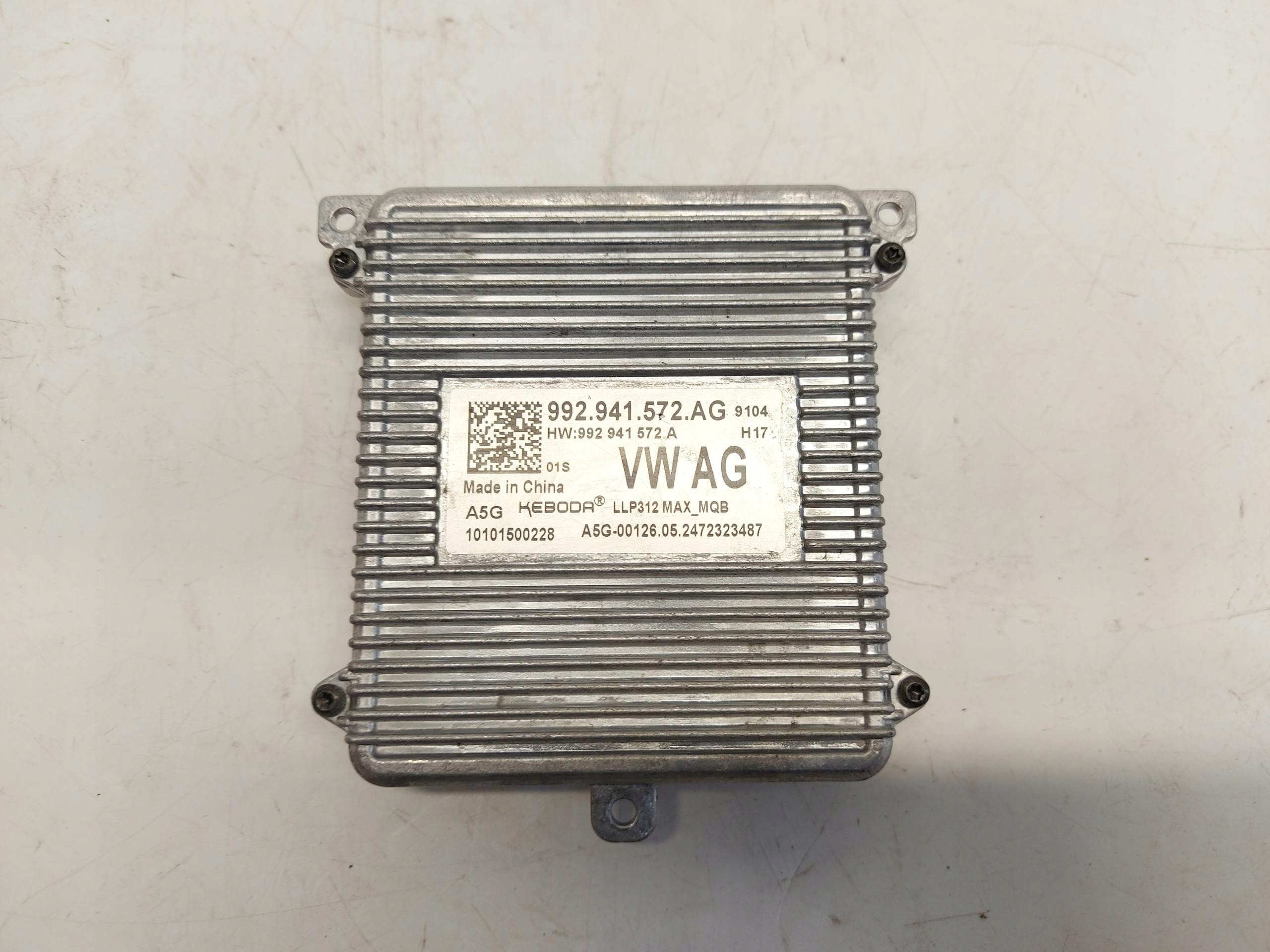 VW ID4 11A , 2024r SUV 5D control unit lights front right 992941572AG