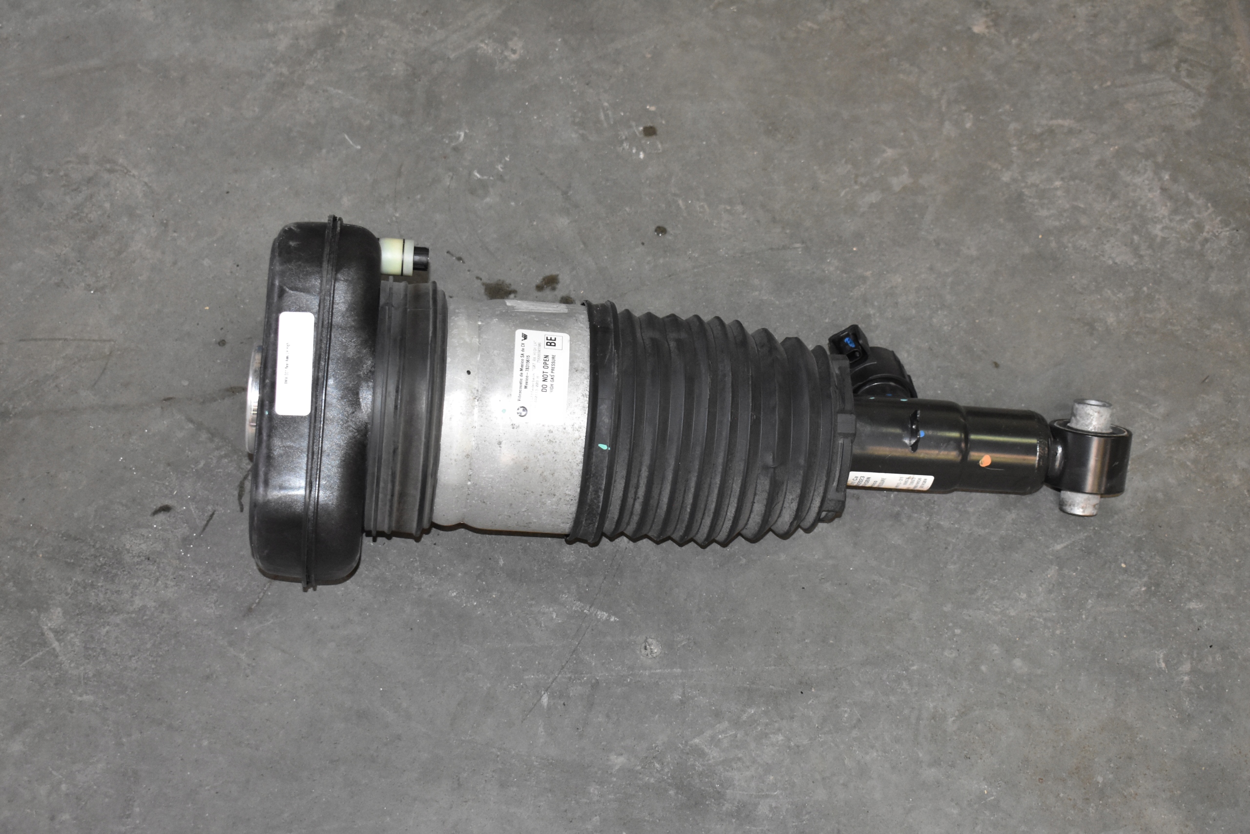 IDEALNY shock absorber rear part rear left BMW G07 1