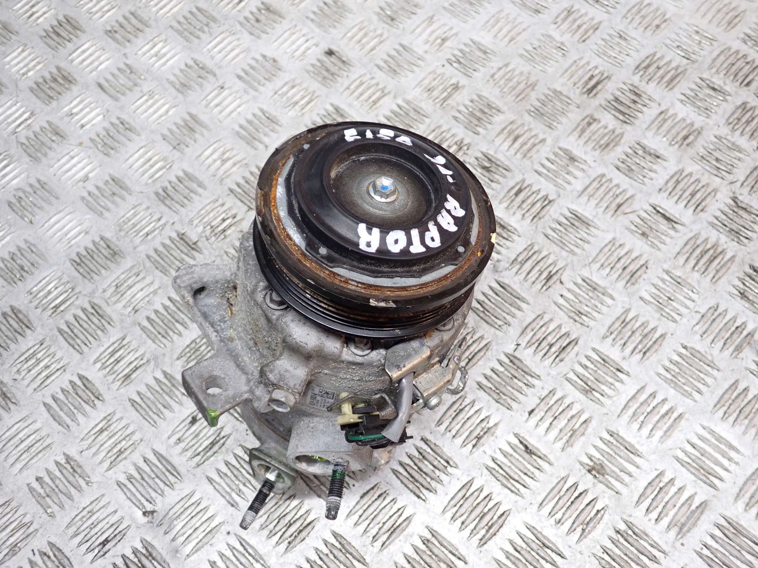 компрессор кондиционера FORD F150 3.5 4x4 2021-