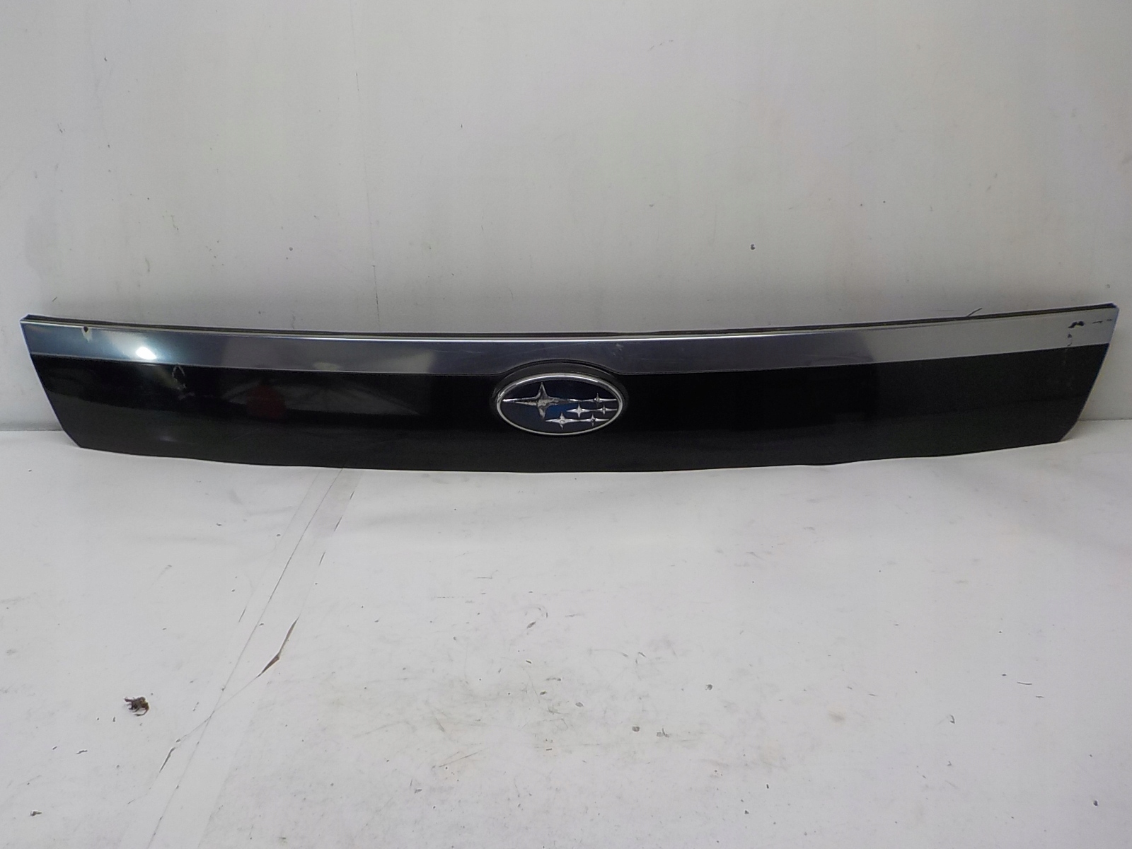SUBARU FORESTER II SG LIFT cap bonnet moulding