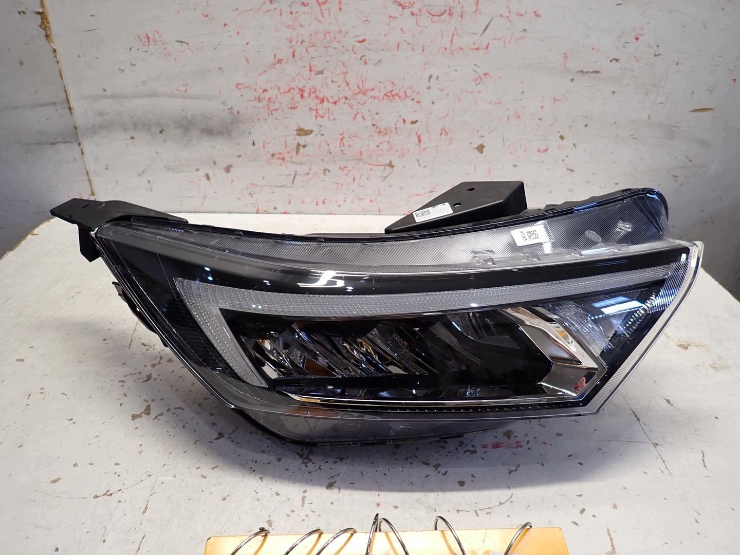 light front front right HYUNDAI I20 III 2020- FULL LED 92102-Q0100
