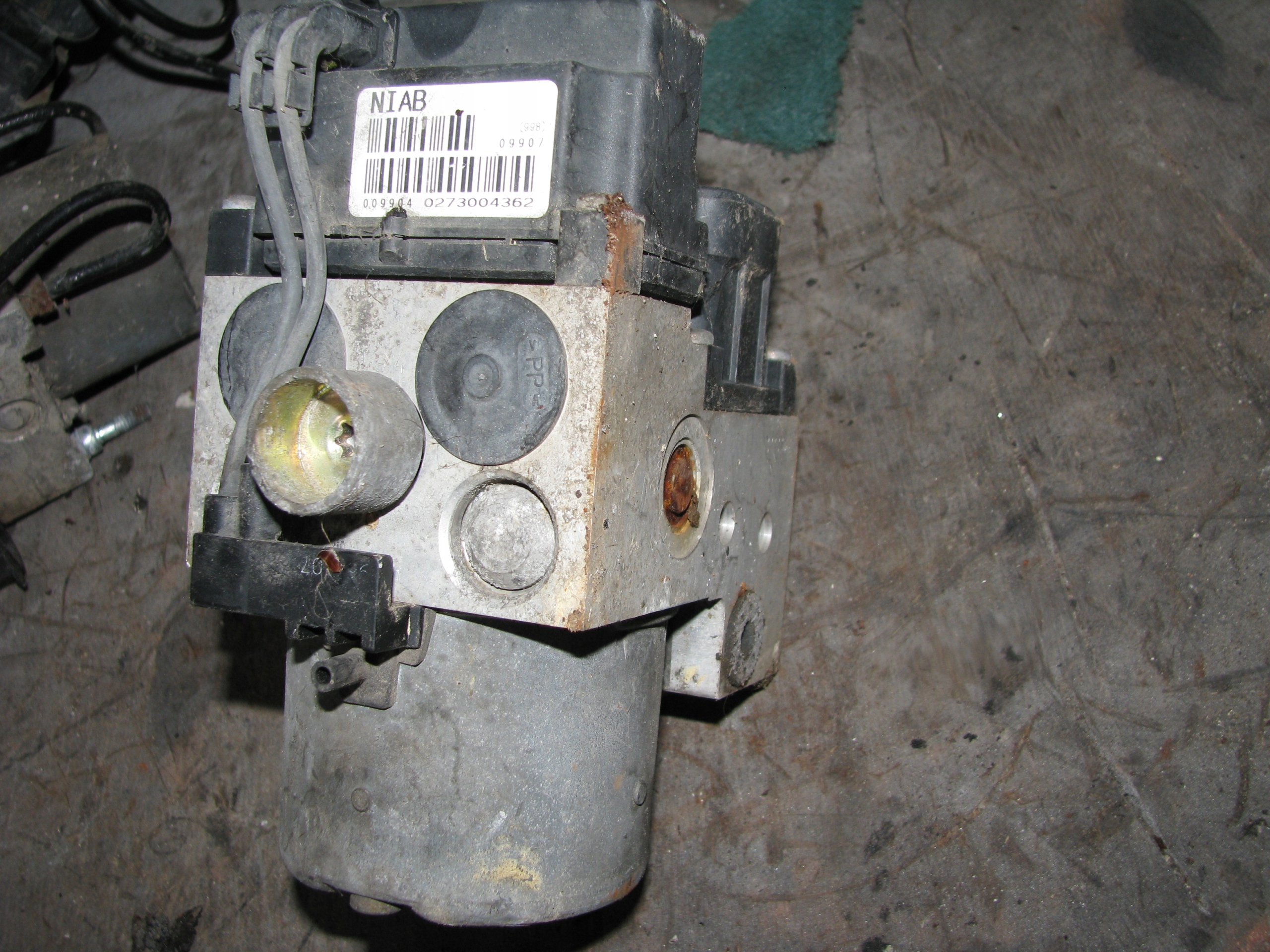 насос ABS 9635756480 CITROEN BERLINGO I