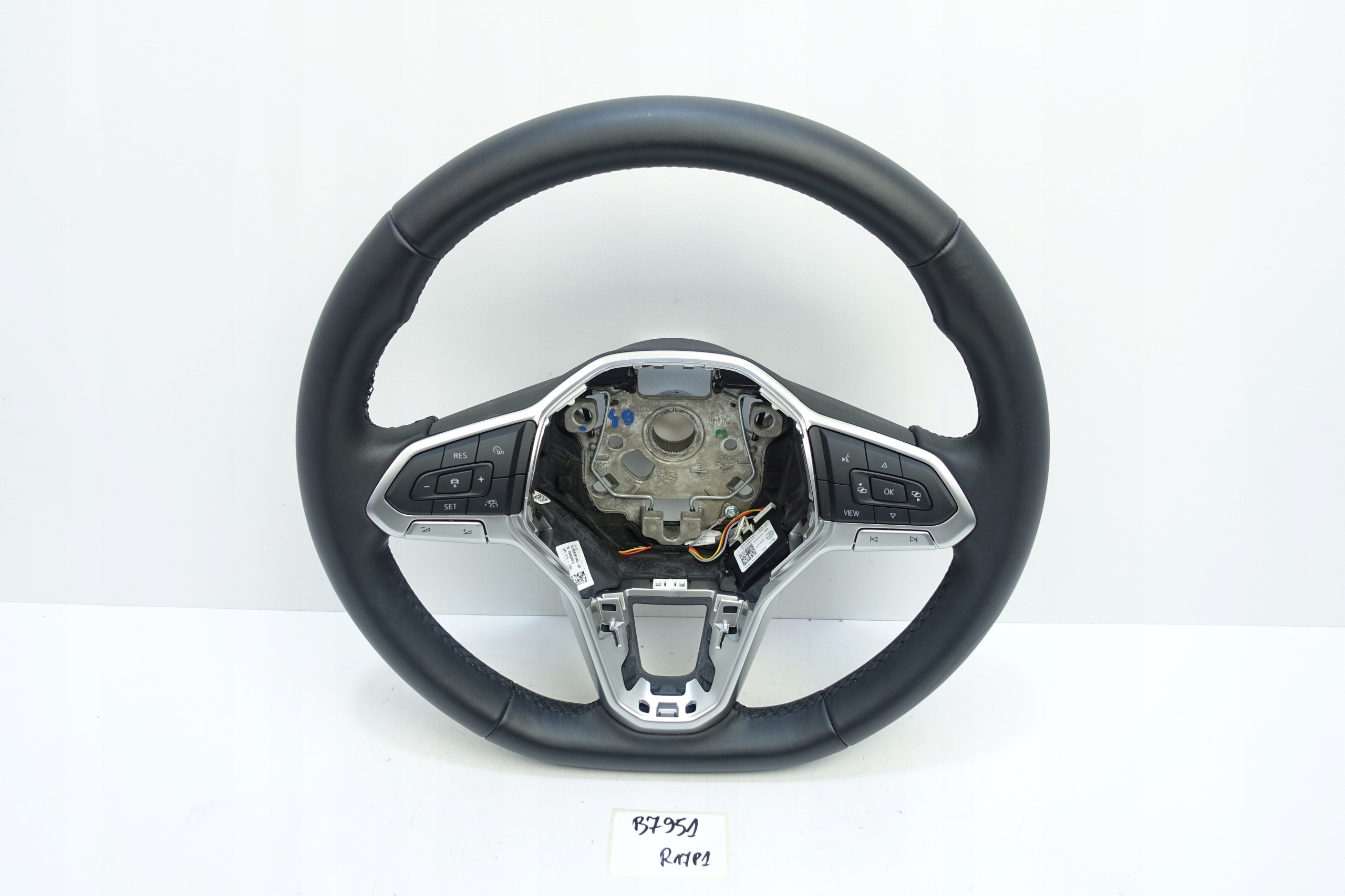 lenkrad VW GOLF VIII PASSAT 5H0419089AJ