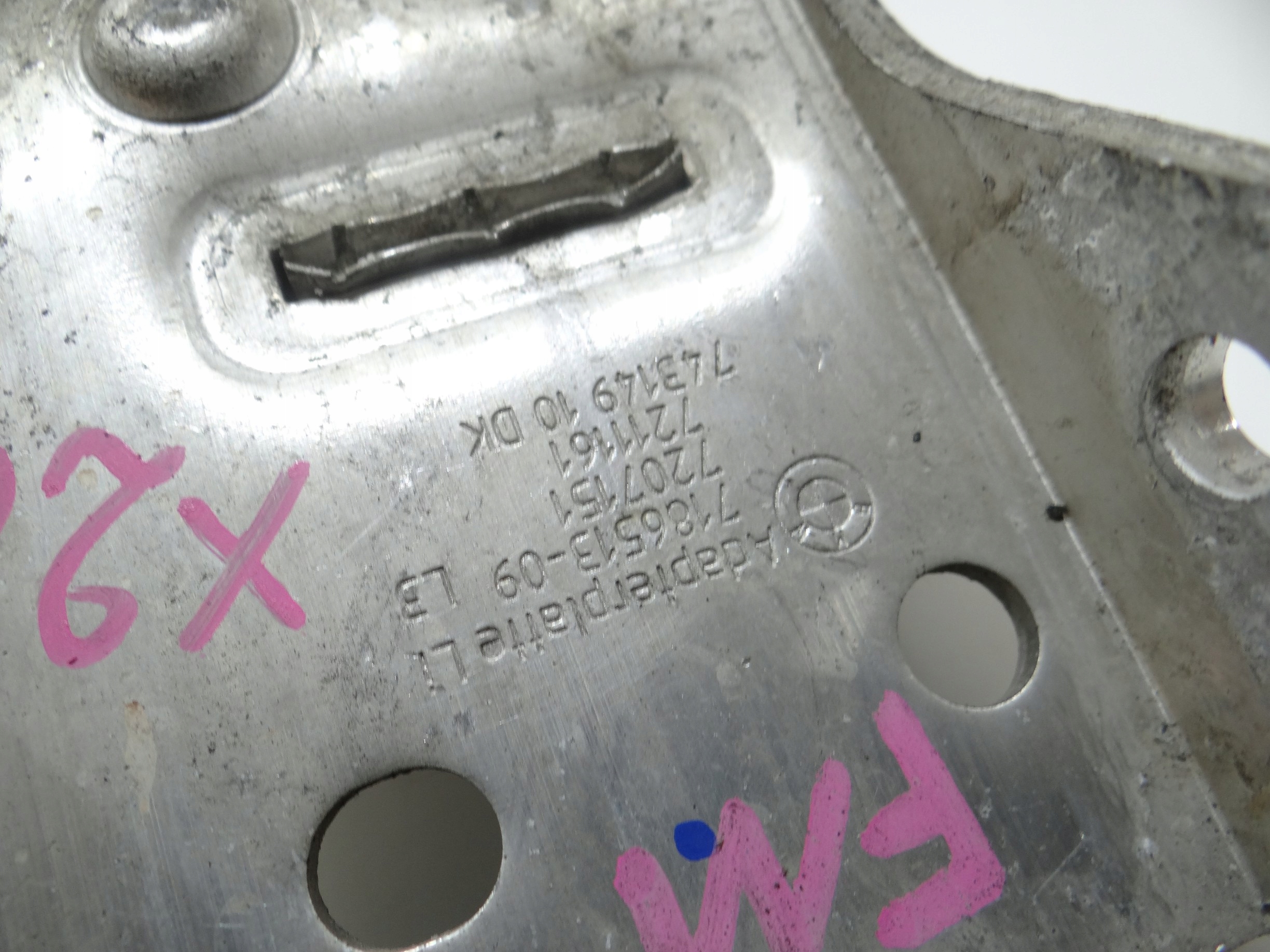 holder bracket radiator left front BMW F10 F11 7186513