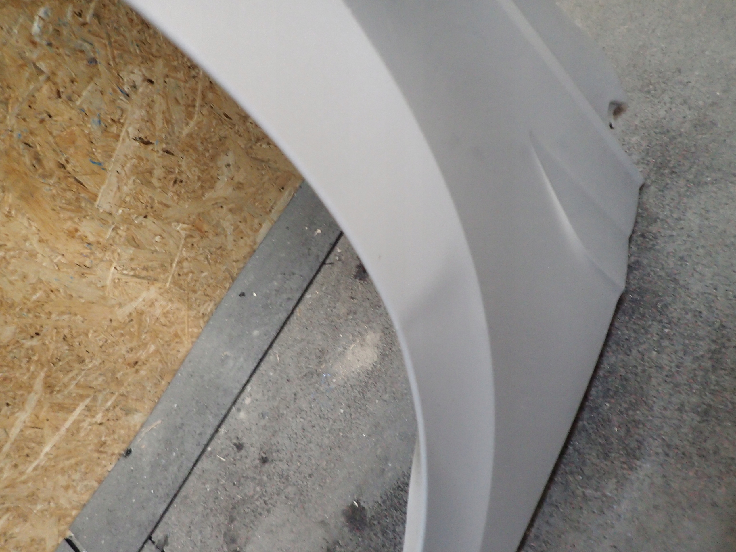 fender front left VW POLO 2G 17