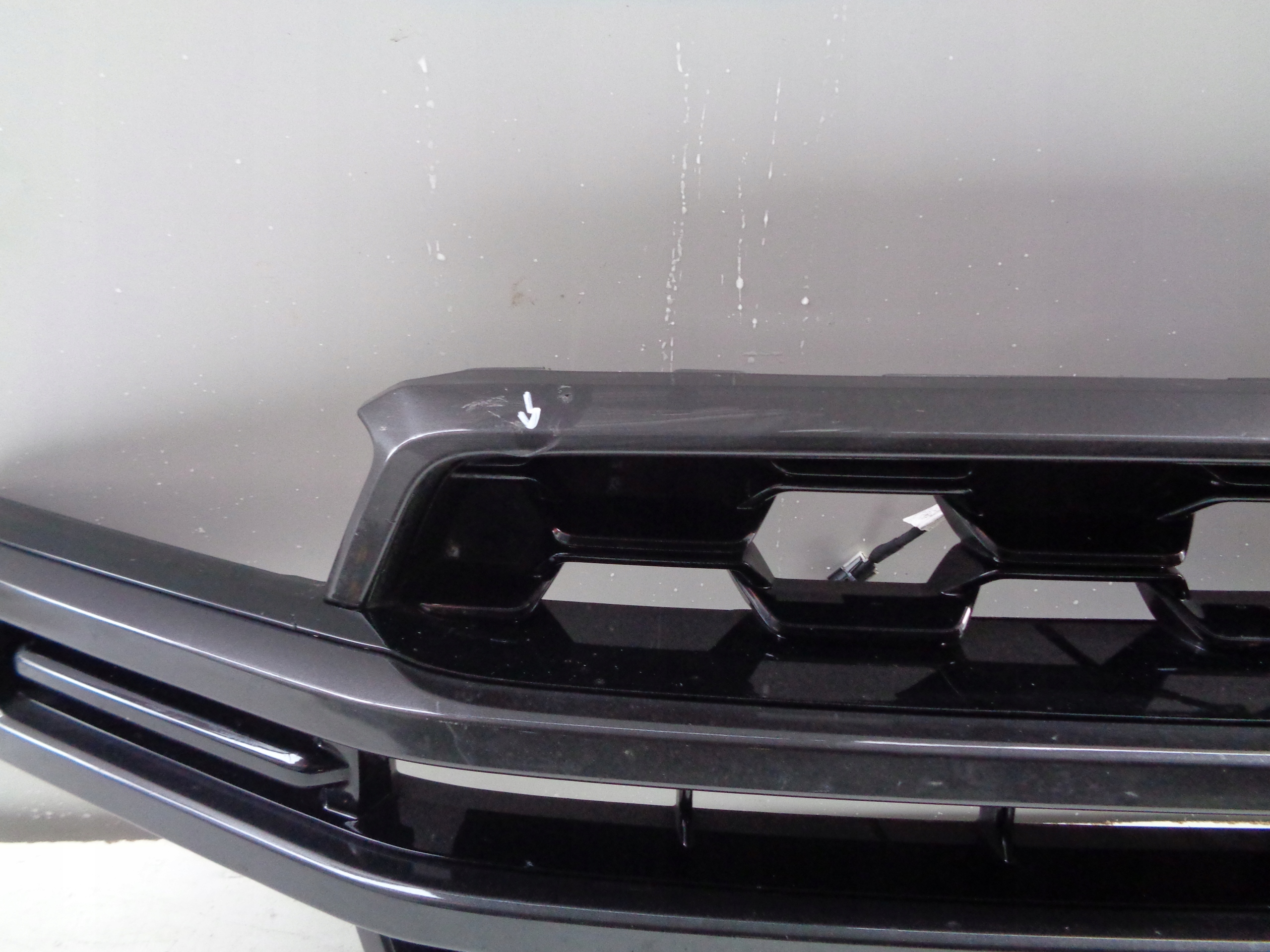 front PREKLADgrill FORD RANGER VI 22- WILDTRAK KAMERA
