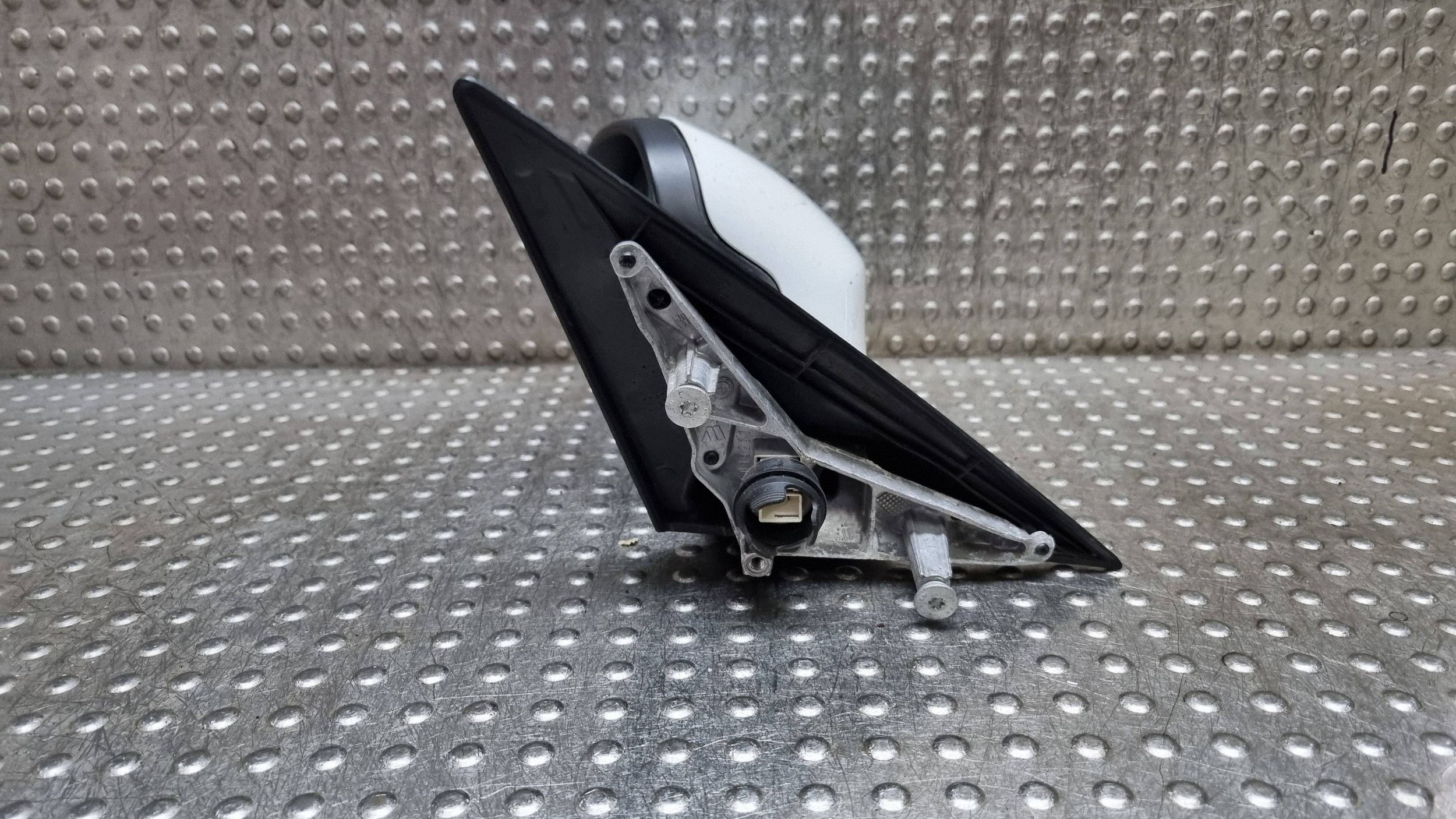 mirror left front 5 PIN BMW E90 E91 LIFT EUROPA