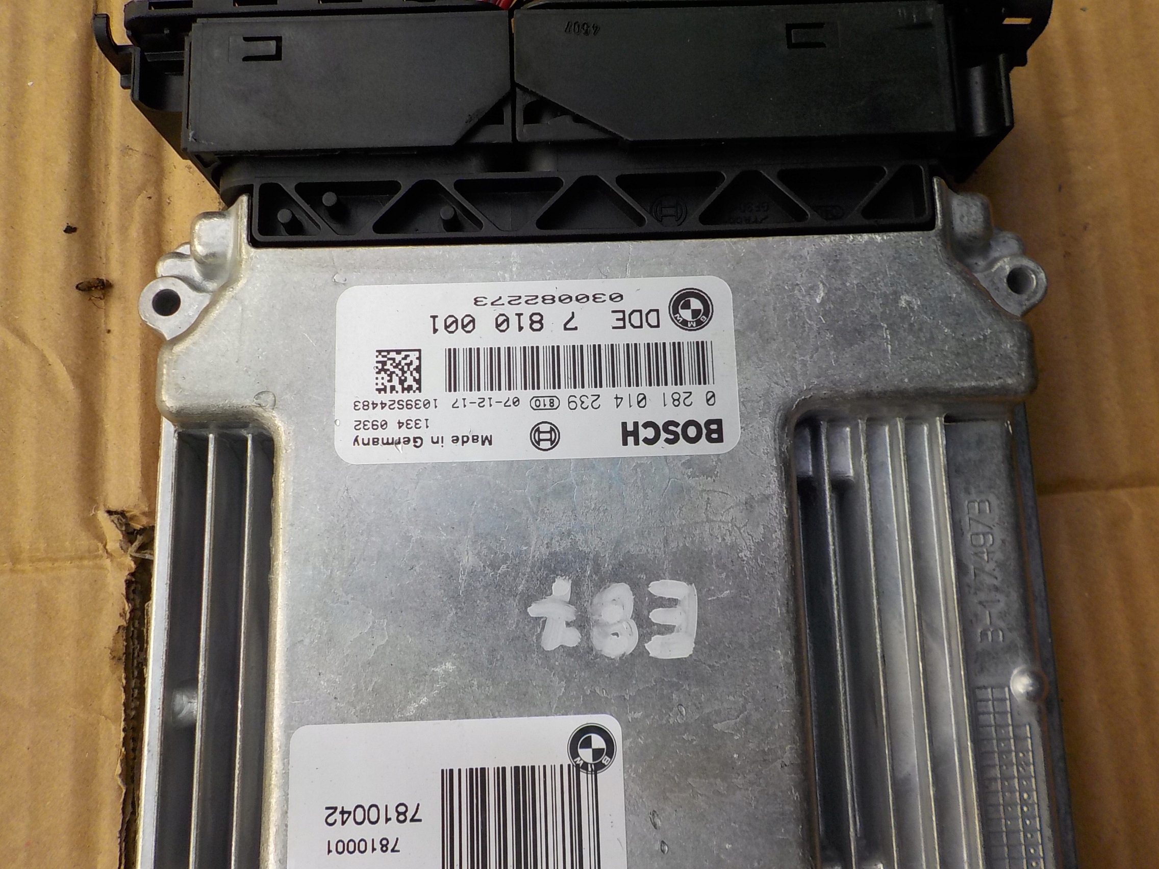 control unit of the engine bmw e87 2,0 D 0281014239 7810001